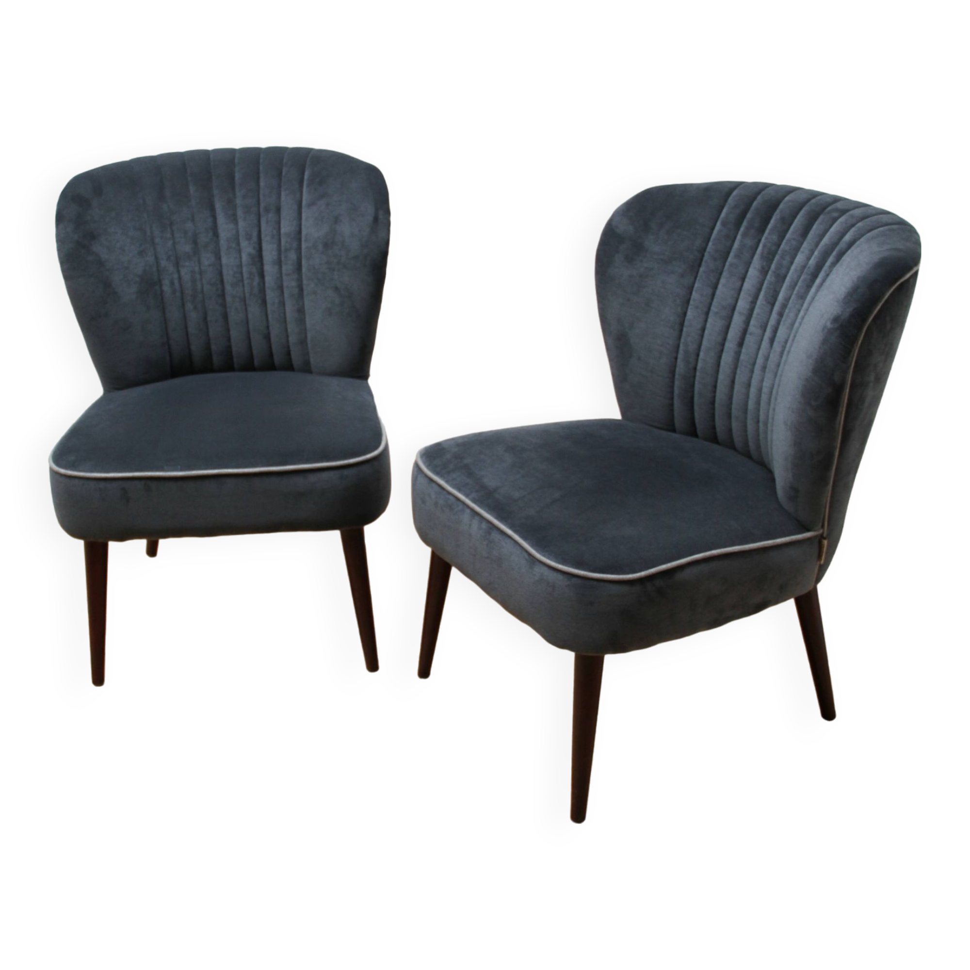 Pair of Smocker armchairs, Dutch Bone