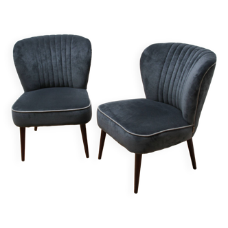 Pair of Smocker armchairs, Dutch Bone