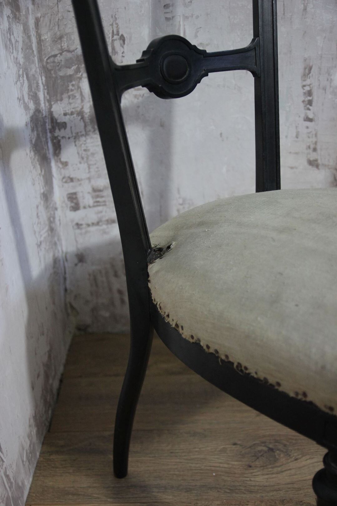 Napoleon III style chair