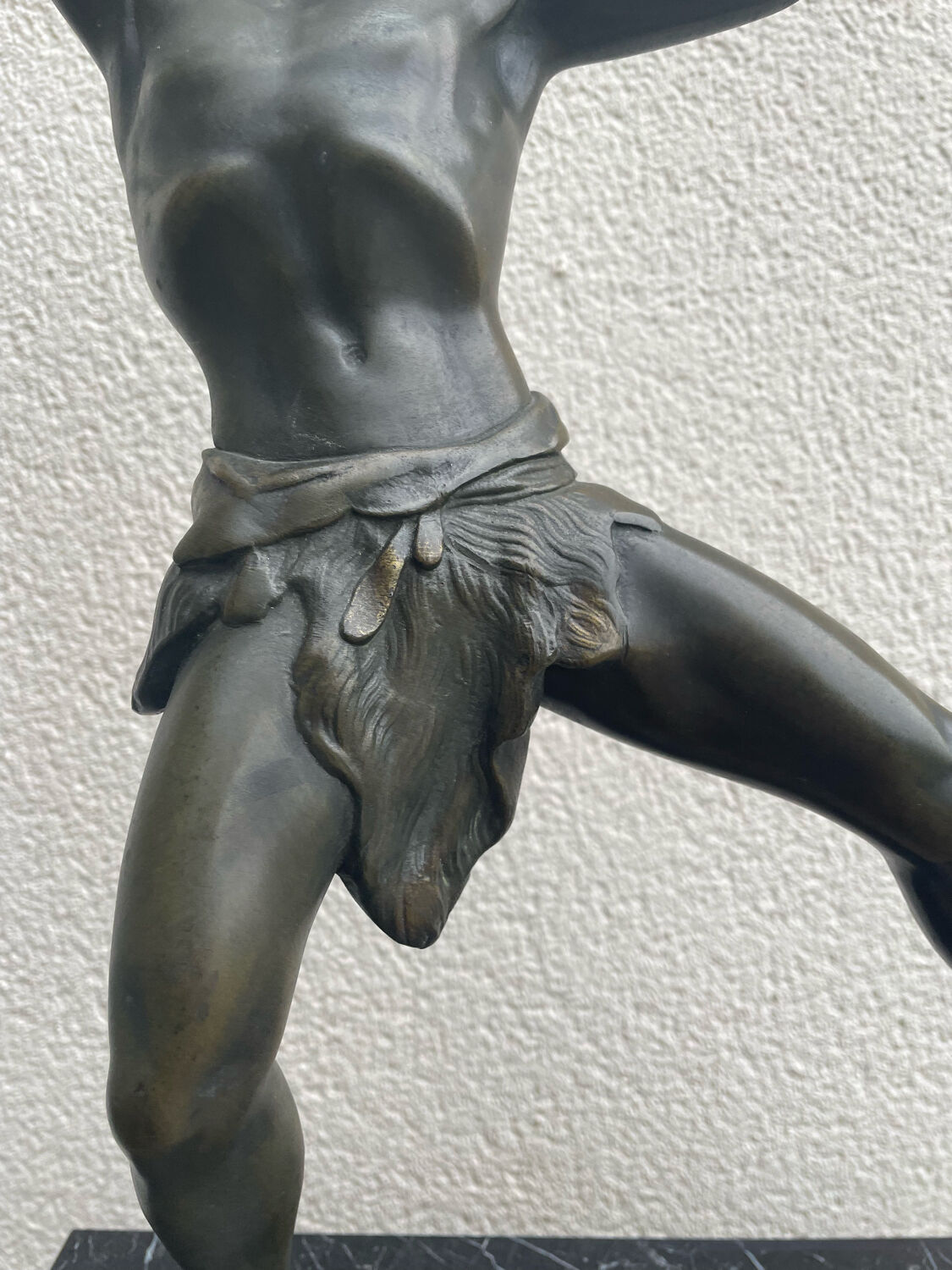 Art Deco sculpture signed Uriano