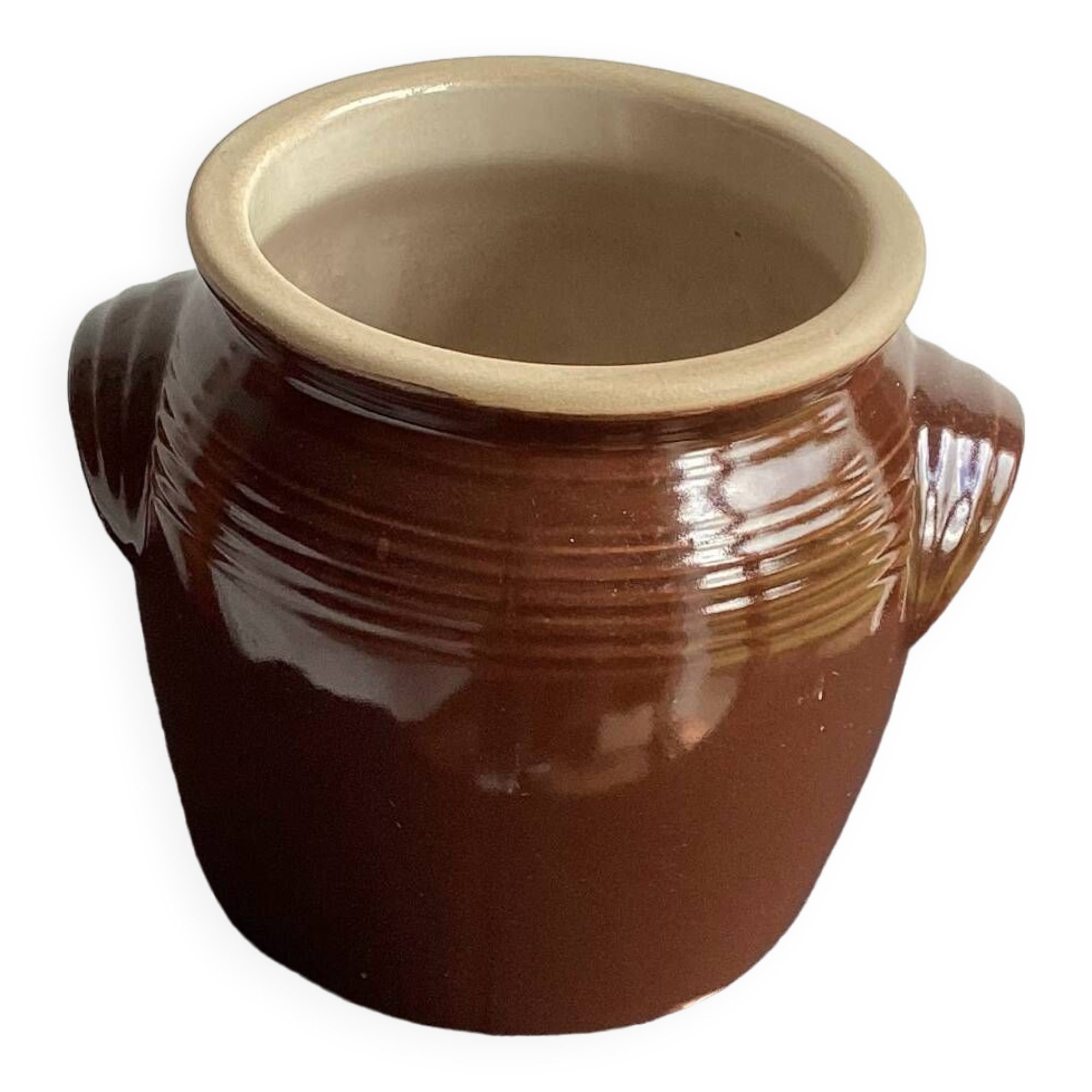 Enamelled stoneware pot