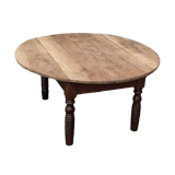 Folding oval coffee table