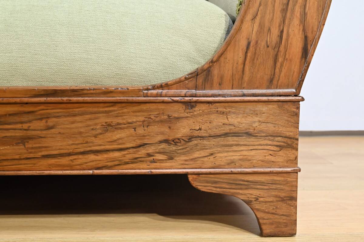 Meridian with a Solid Walnut Frame, Restoration Period – Early 19th Century