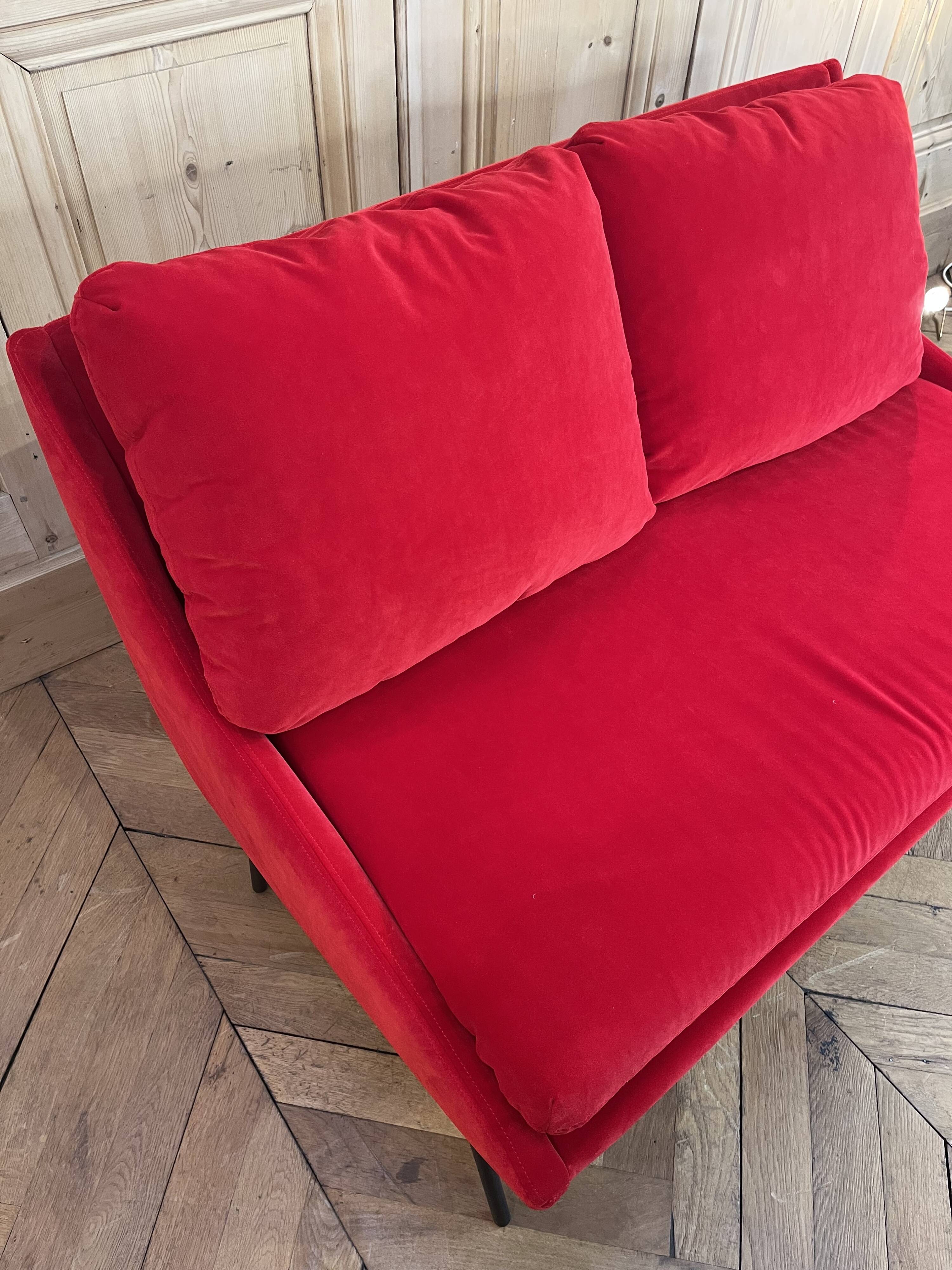 Sofa model 800 Joseph André Motte (1925-2003) Steiner Edition