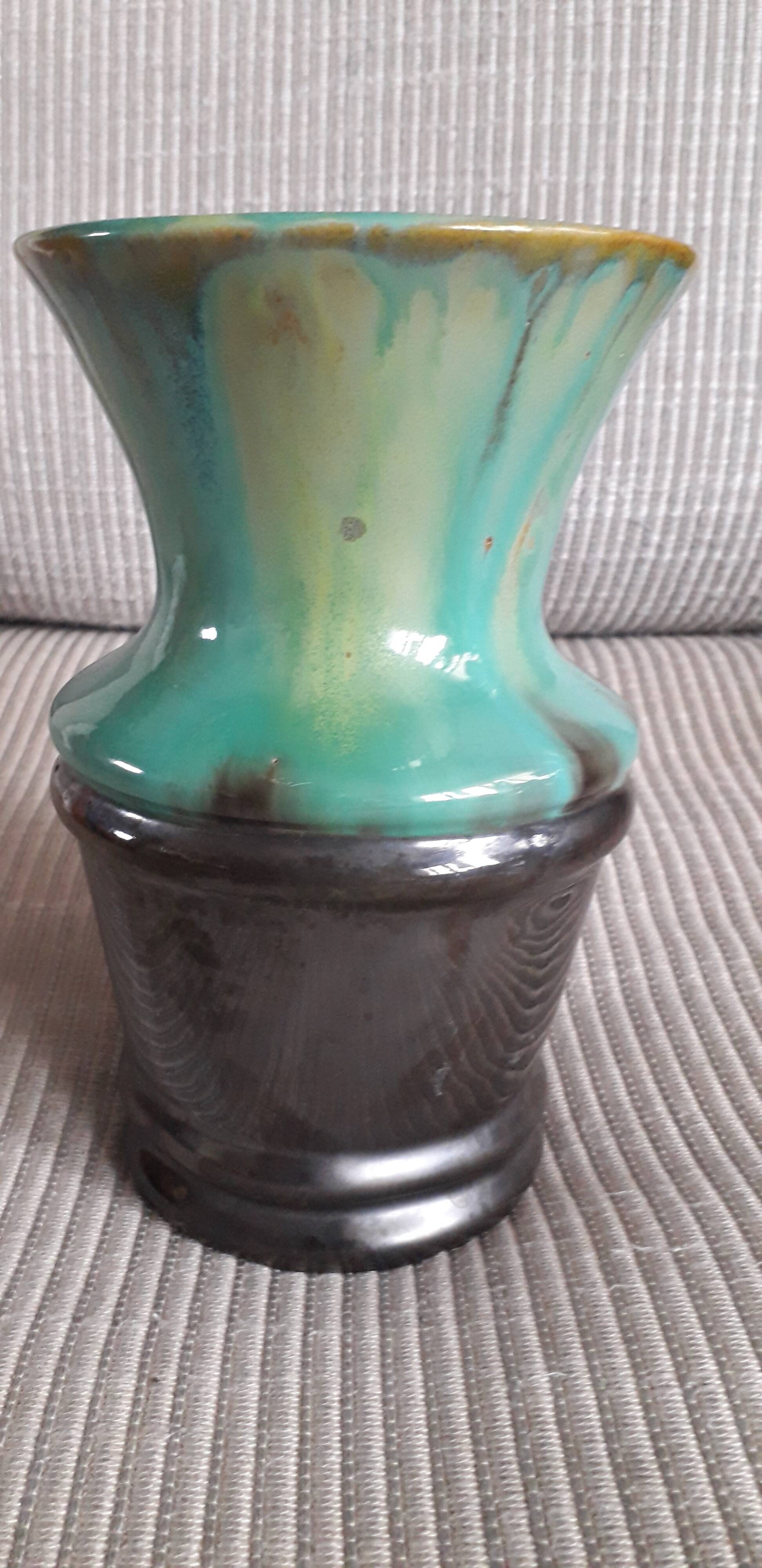 Very original vintage ceramic vase