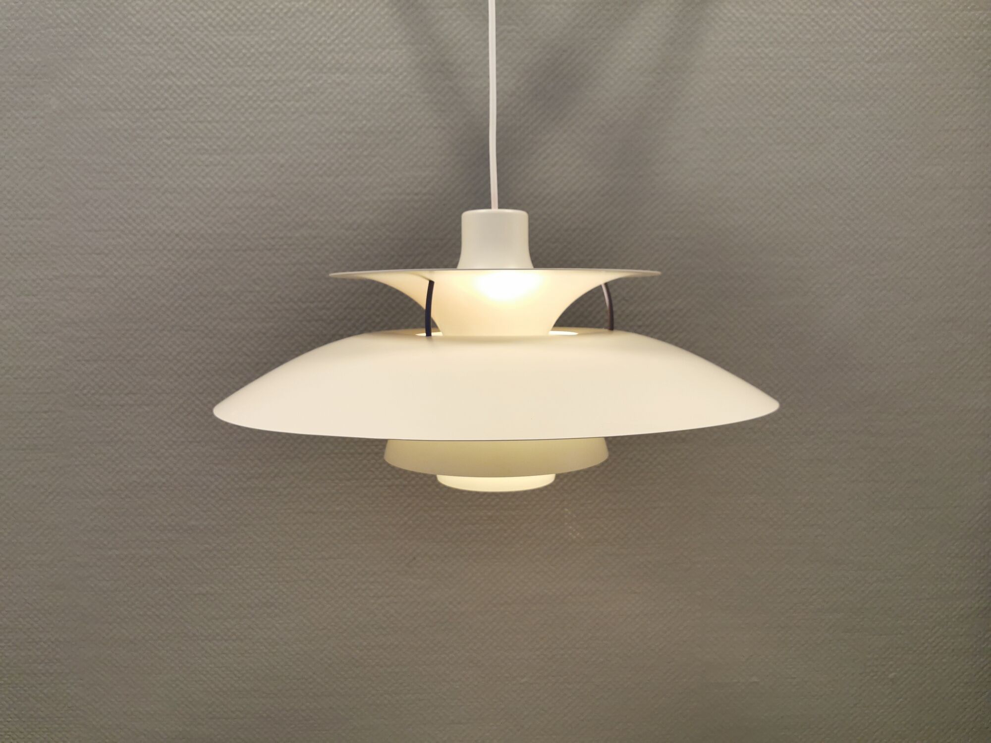 PH 5 hanging lamp, designed by lamp master Poul Henningsen (PH) and produced by Louis Poulsen