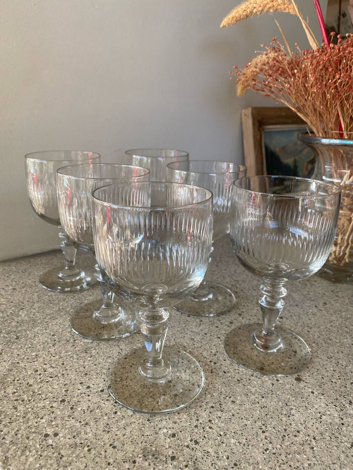6 chiseled glass wine glasses