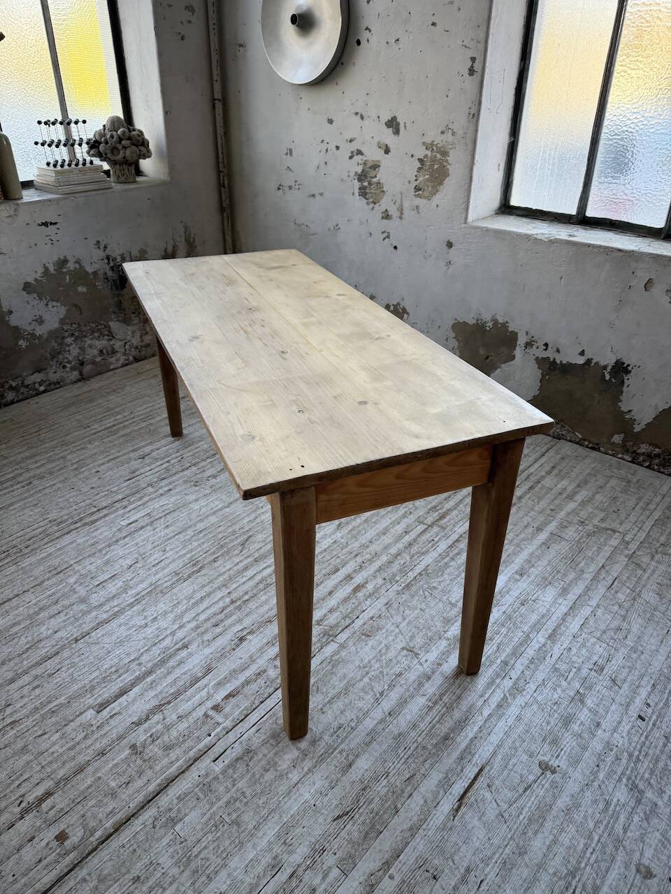 Table de ferme en pin et chêne