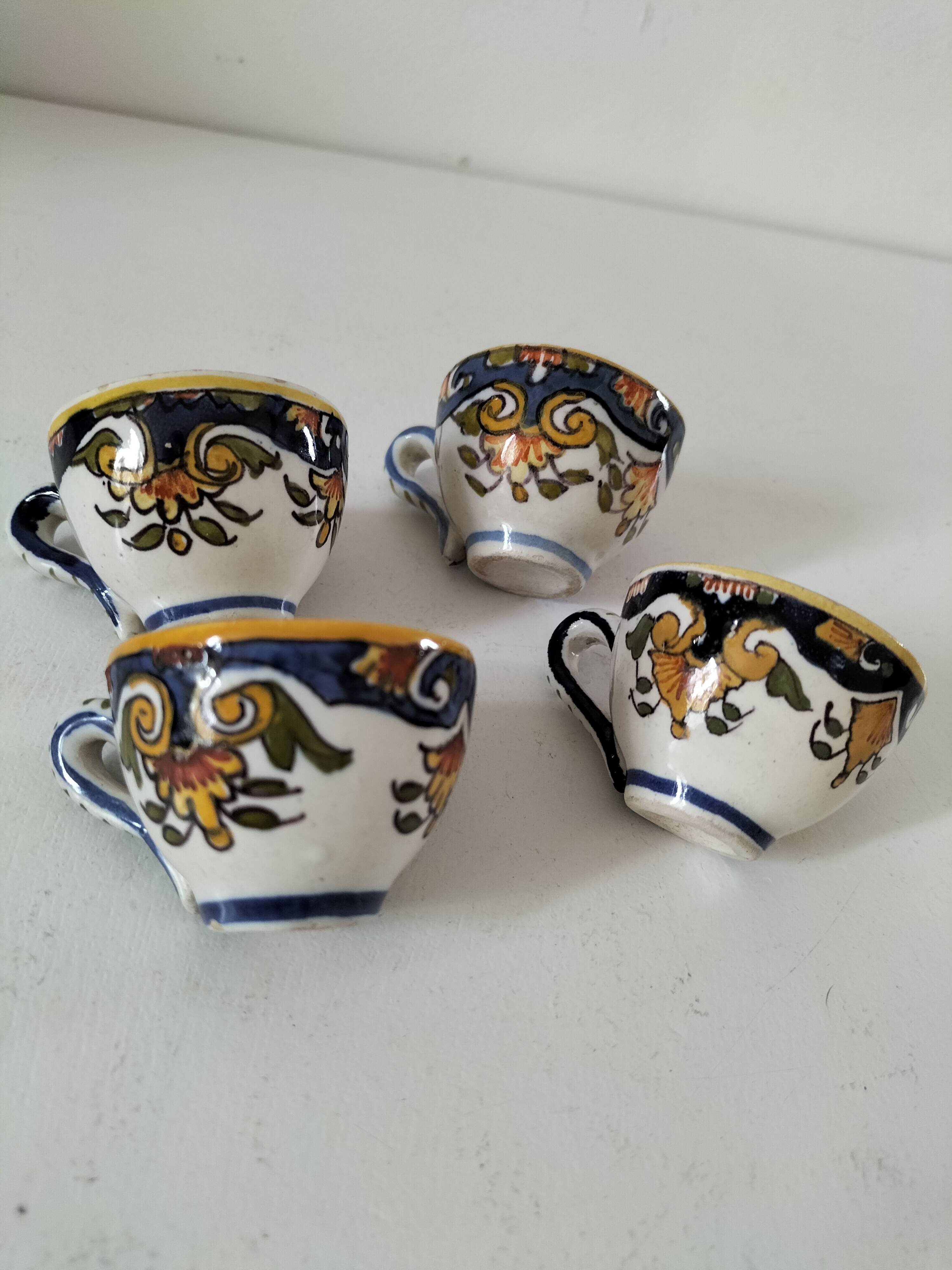 Set of 4 miniature earthenware cups with Old Rouen decor