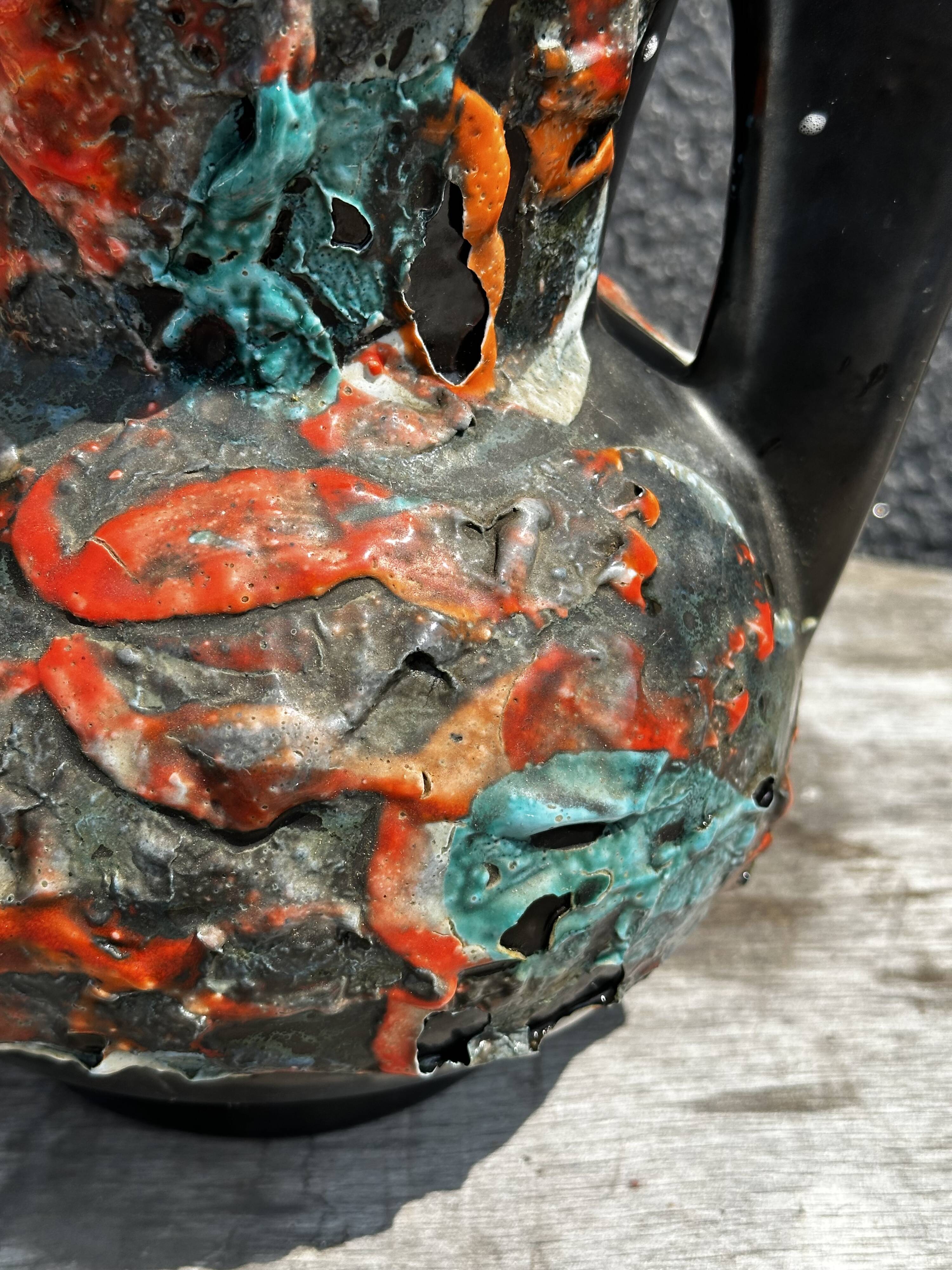 Rocaille amphora vase, Fat Lava