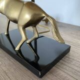 Lampe "Cheval" en laiton et socle bois