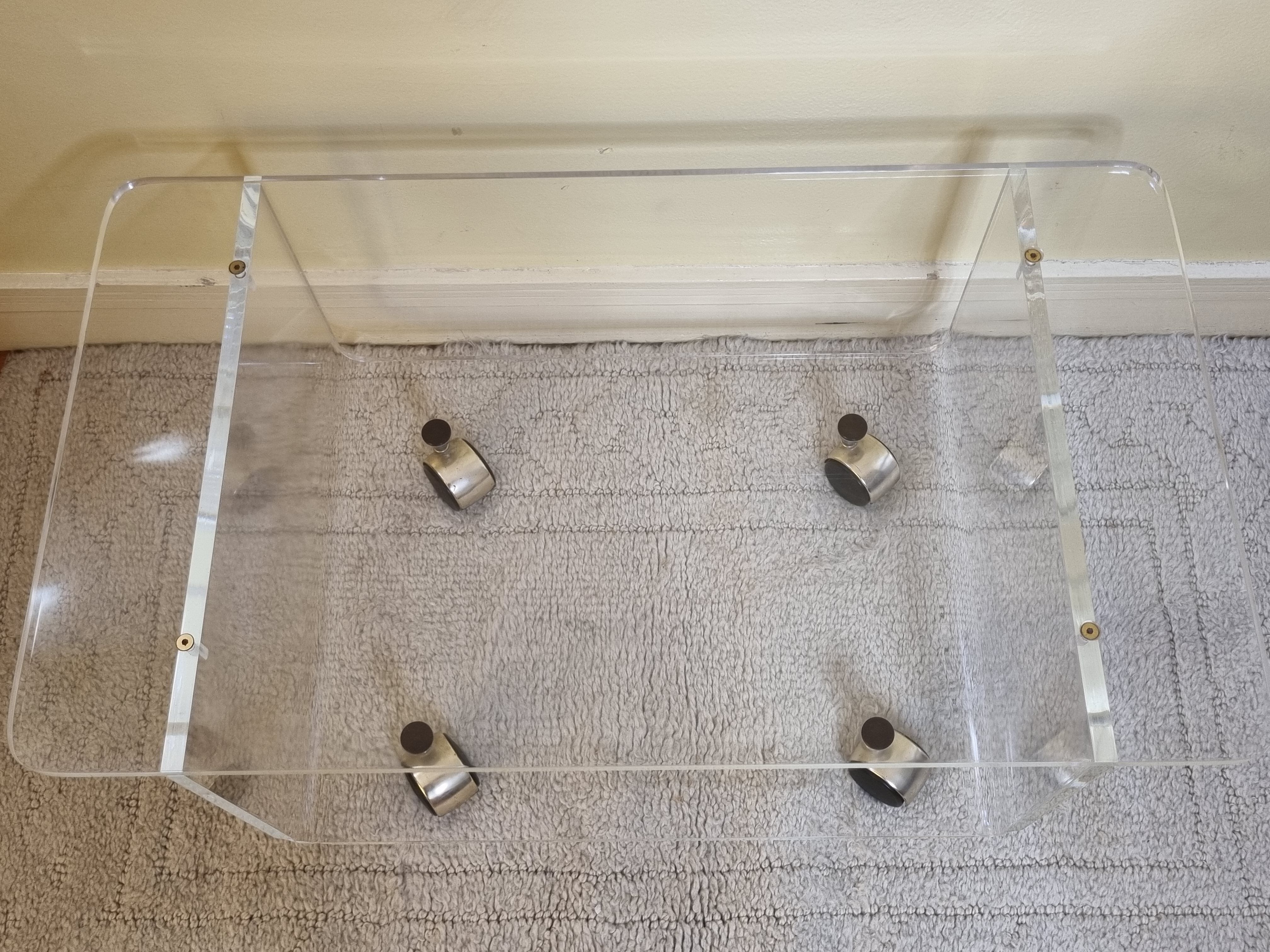Plexiglas coffee table, design David Lange, 70s