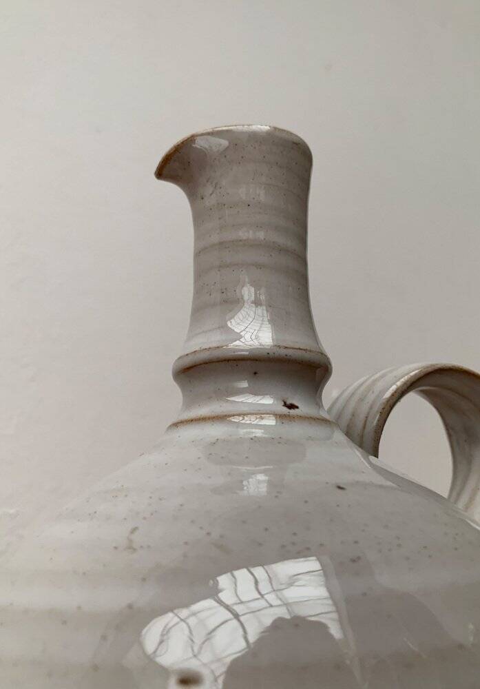 Mid-century Icelandic ceramic carafe by Sigurdar Haukssonar for Handunnid Pottery Iceland, 1960s.