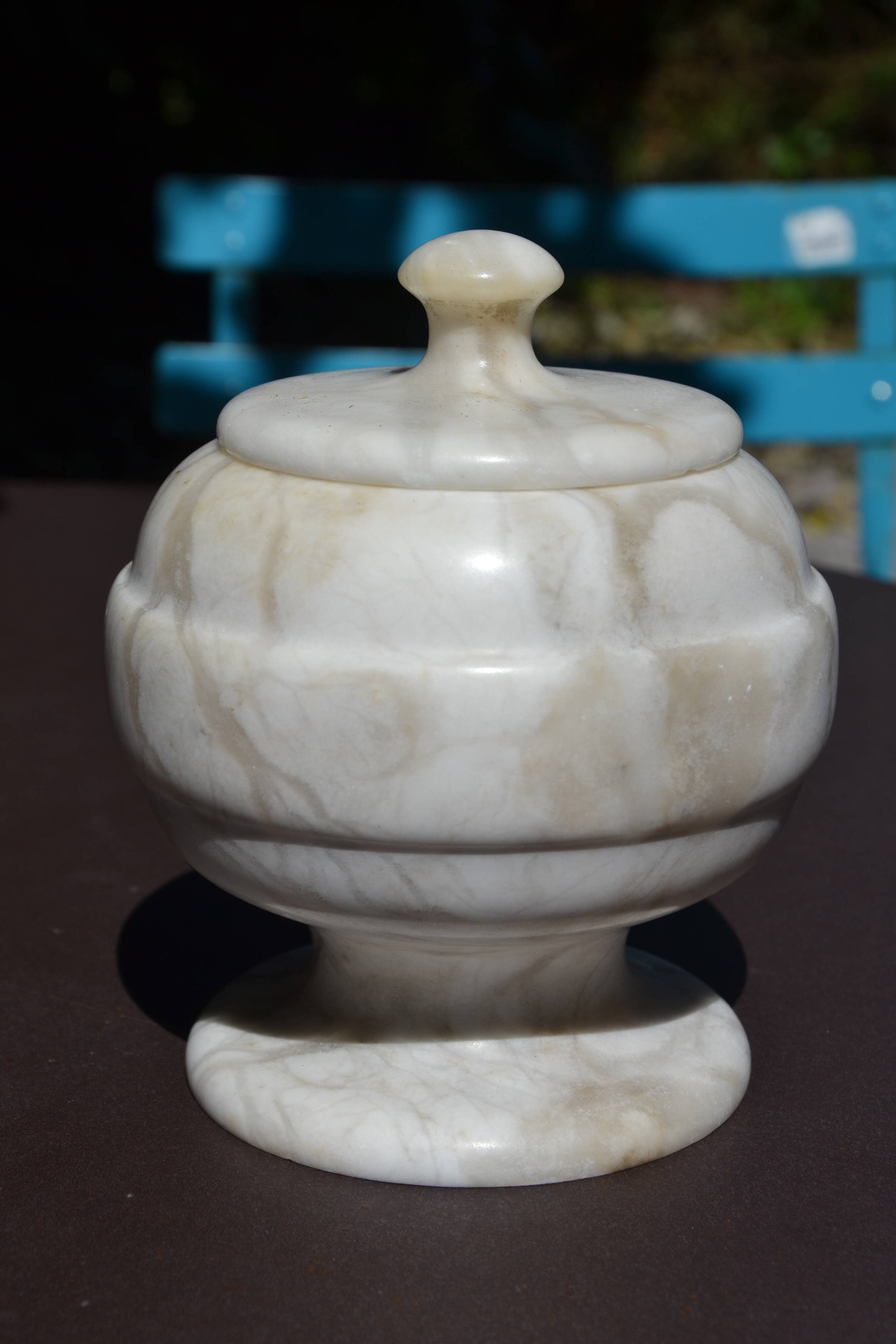 Marble bonbonnière