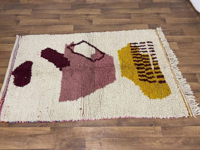 Handwoven wool Berber rug 150/250 cm