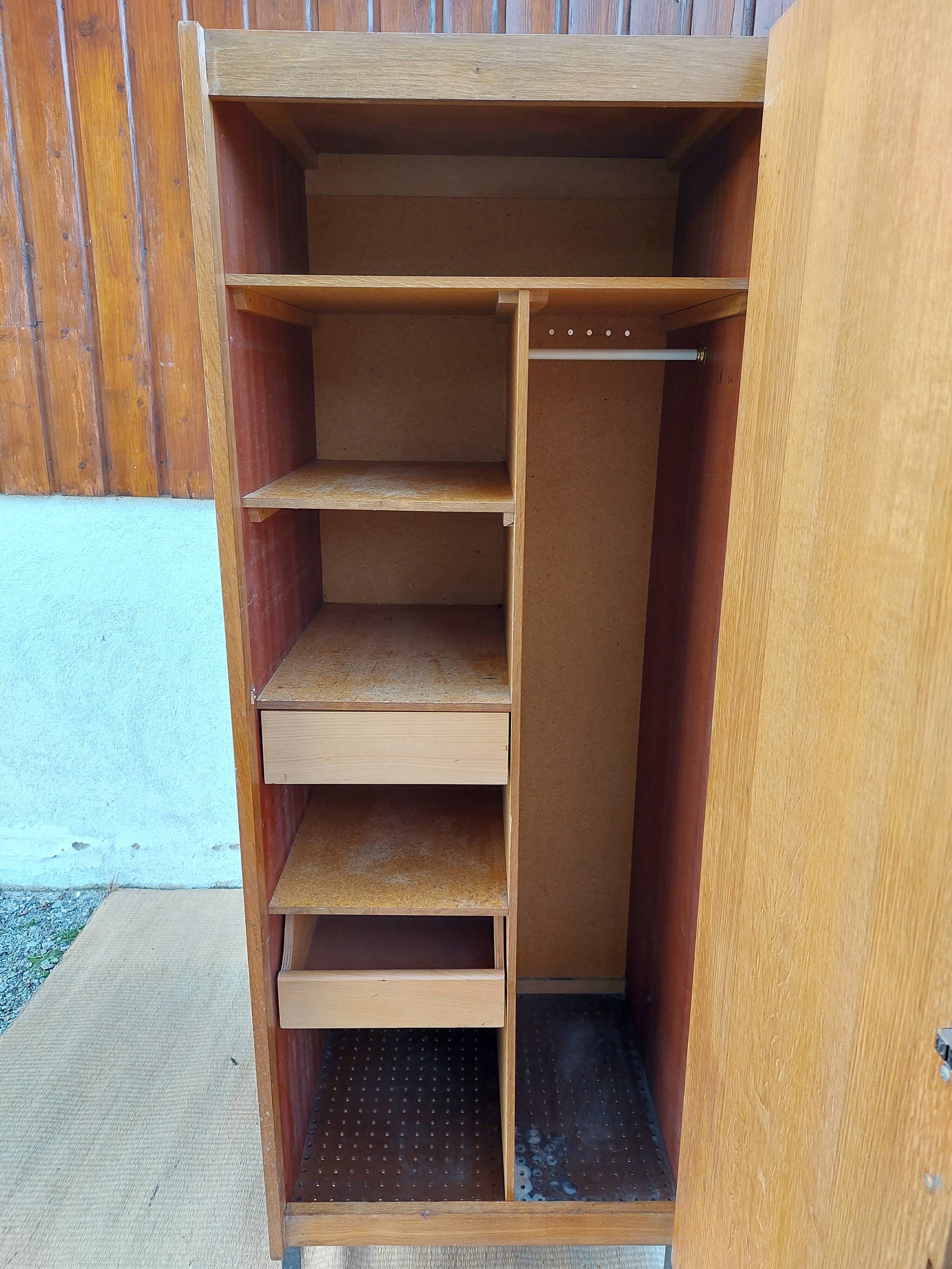 boarding school wardrobe