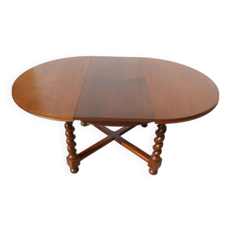 Round table integrated extension