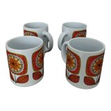 4 vintage mugs
