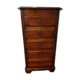 Chest of drawers in cherry