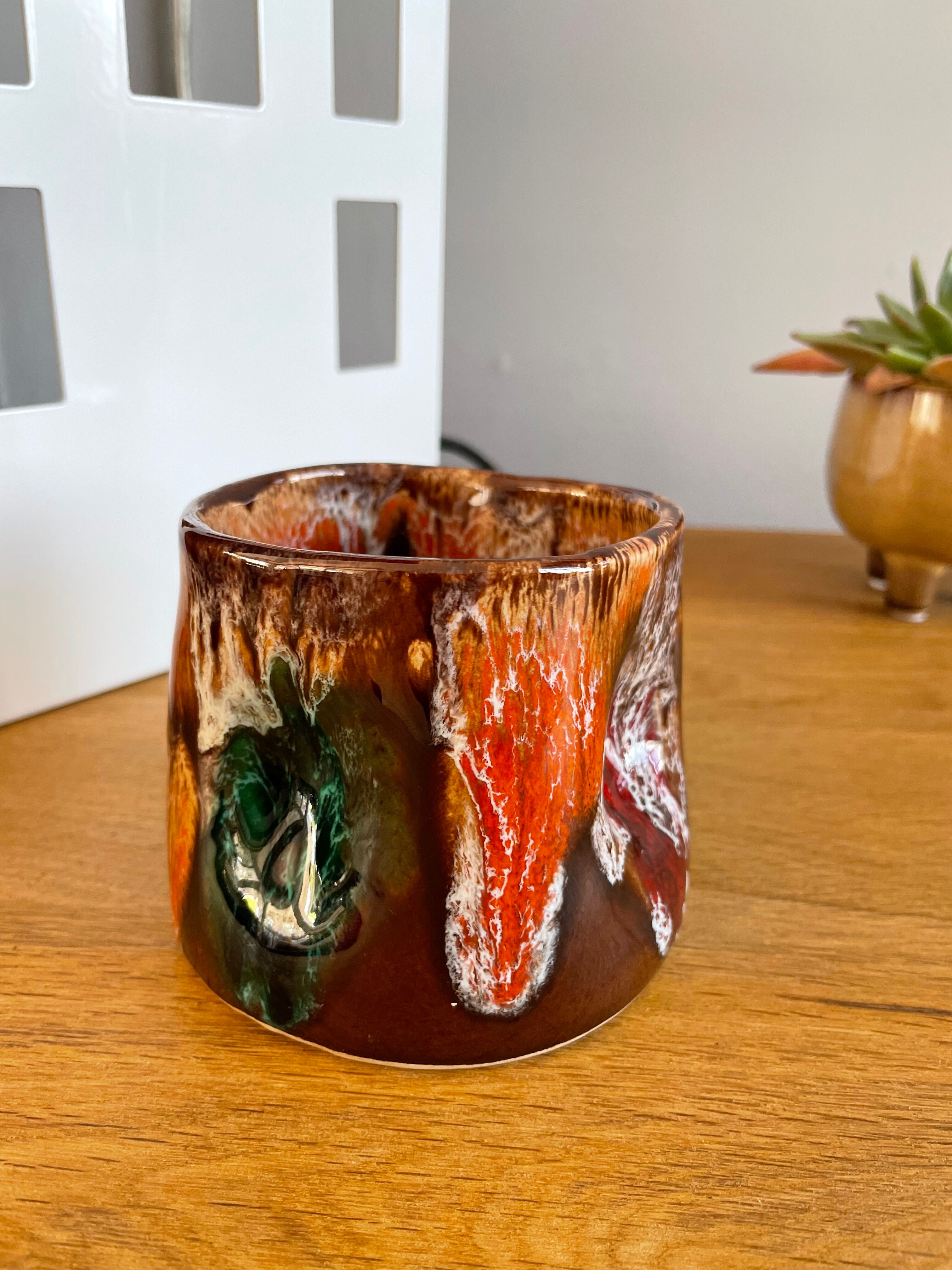 Crumpled pot Vallauris