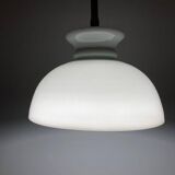 Lámpara colgante de vidrio opalino para encimera reciclada de pantalla de vidrio vintage, años 50