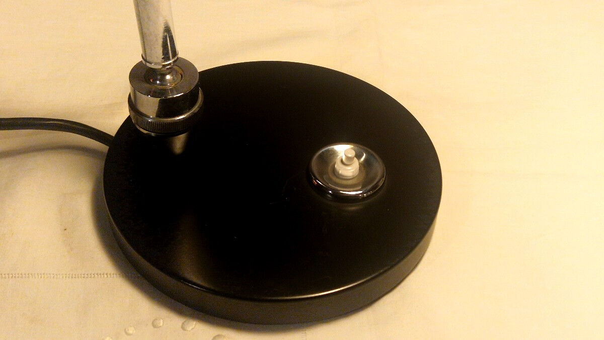 Maison Jumo model 900 desk lamp, circa 1960-70.