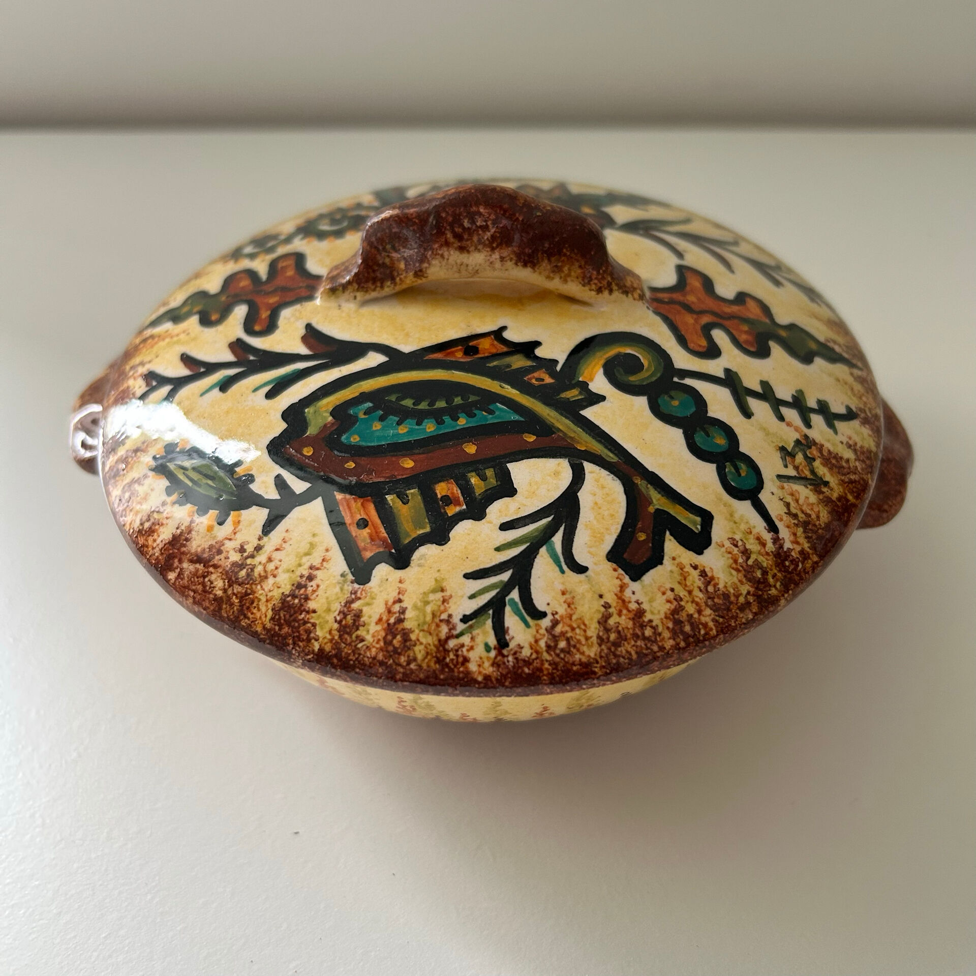 Sugar bowl signed P. Fouillen Quimper