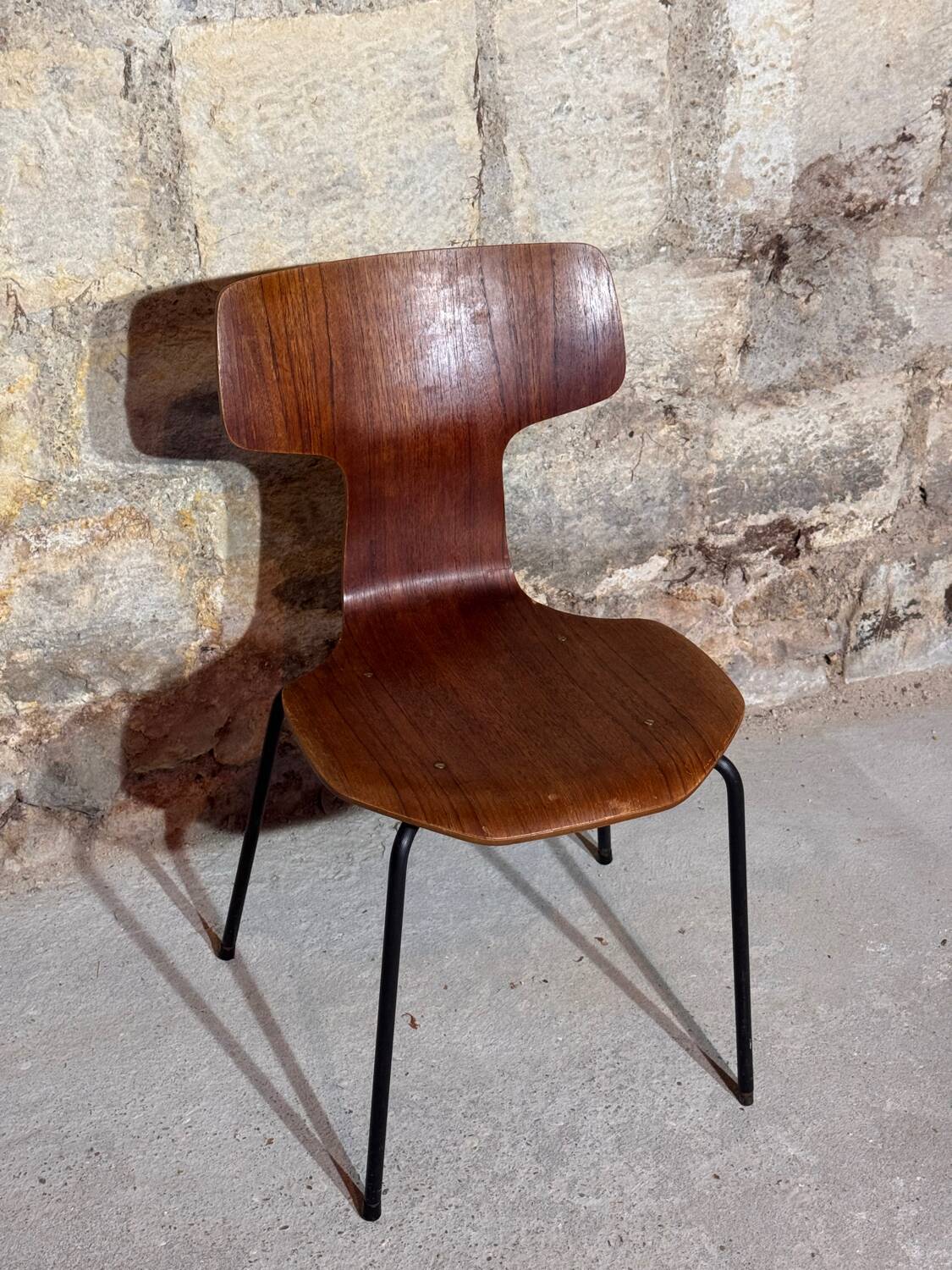 Arne Jacobsen Chair - Hammer