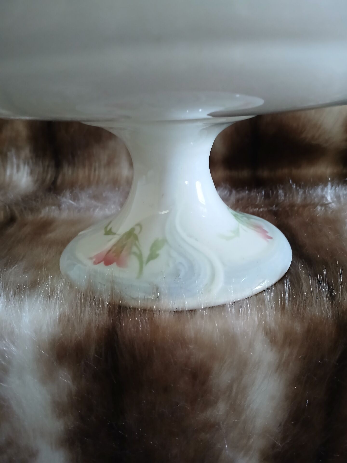Antique compote dish "Grand dépôt Paris"