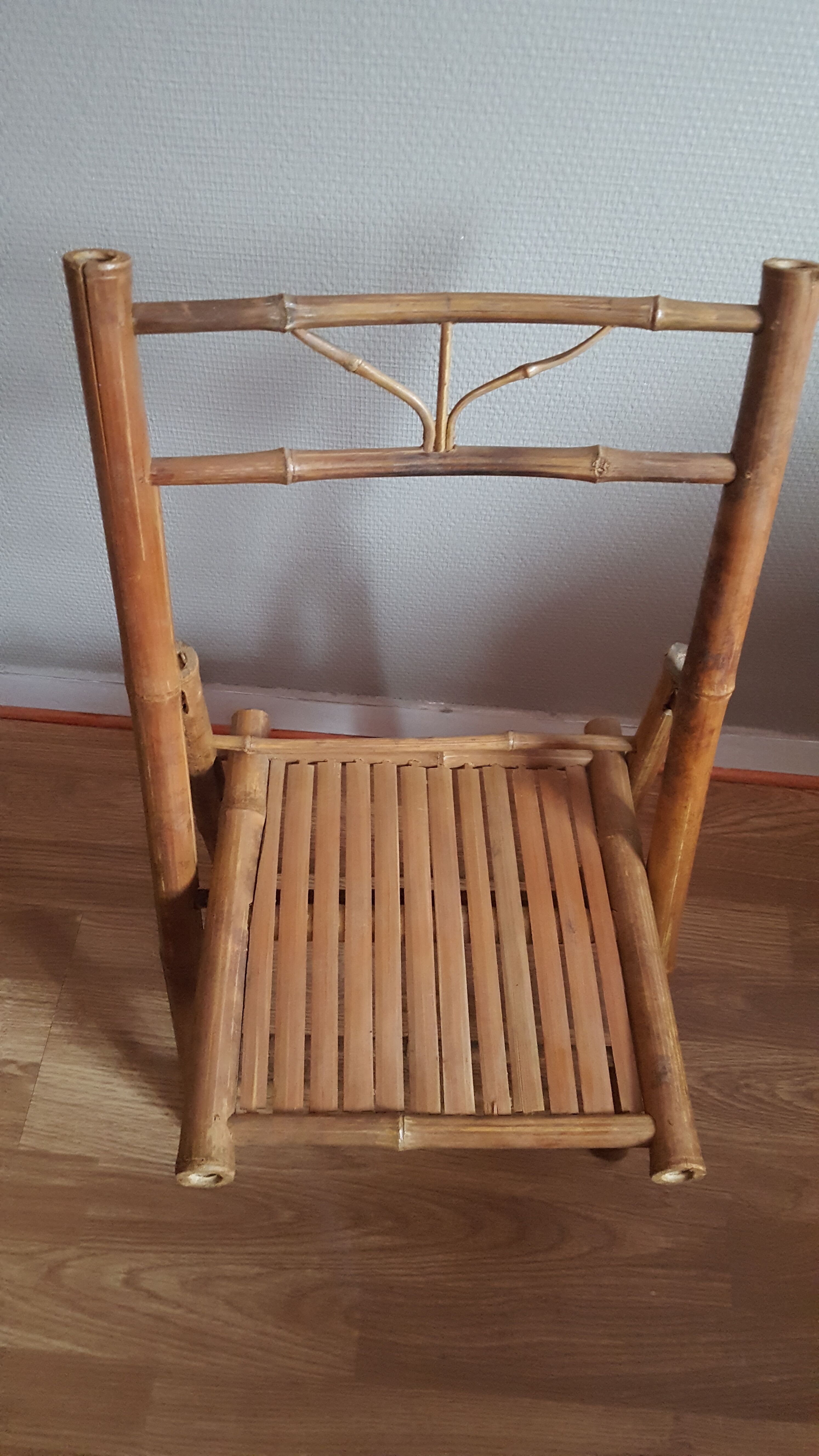 Chaise pliante en bambou