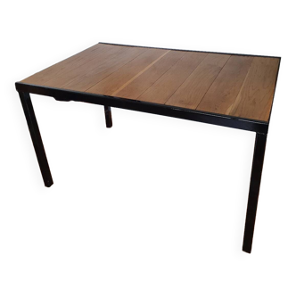 Metal wood table