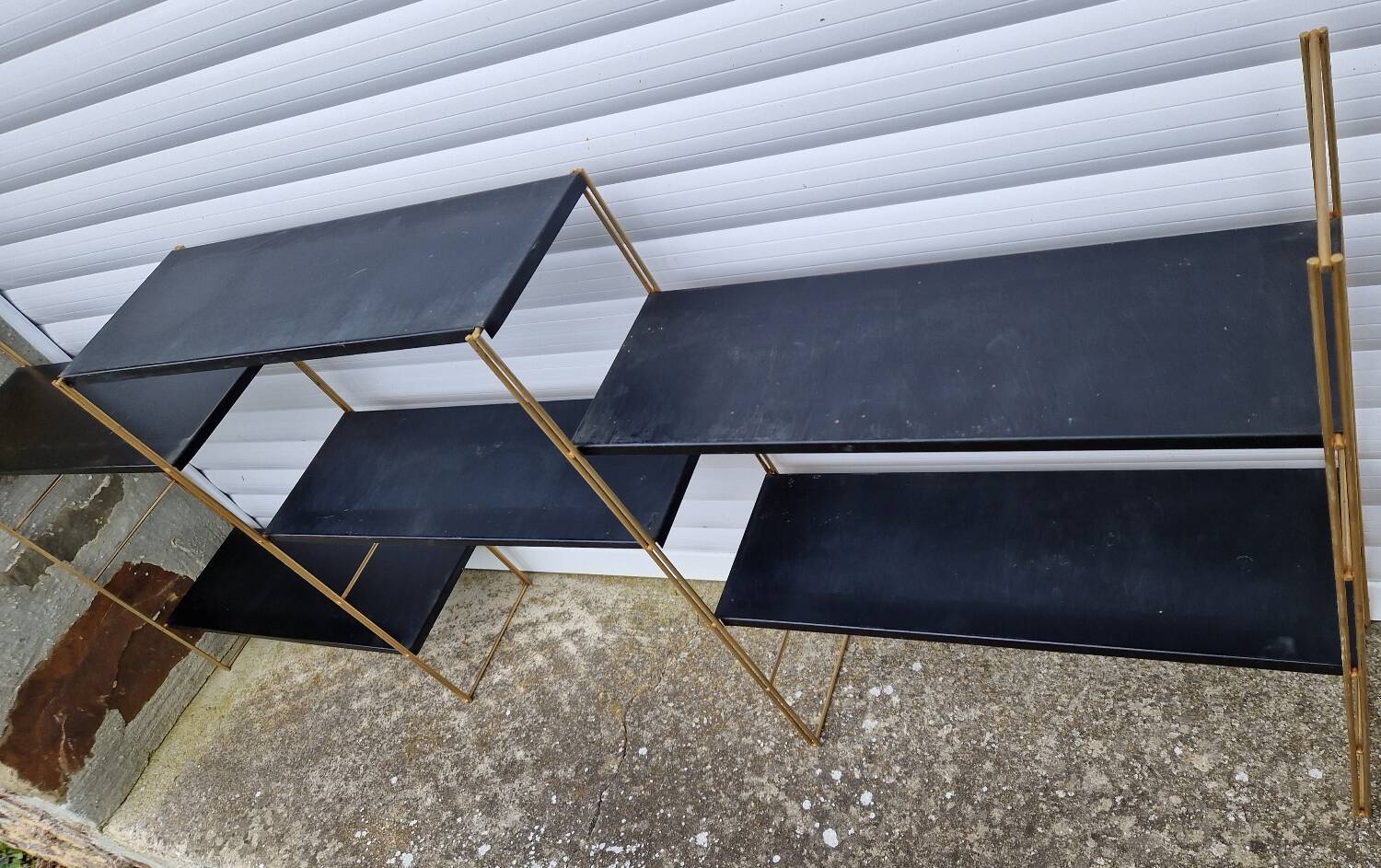 Self shelf for Mofp in gold metal from the 70s