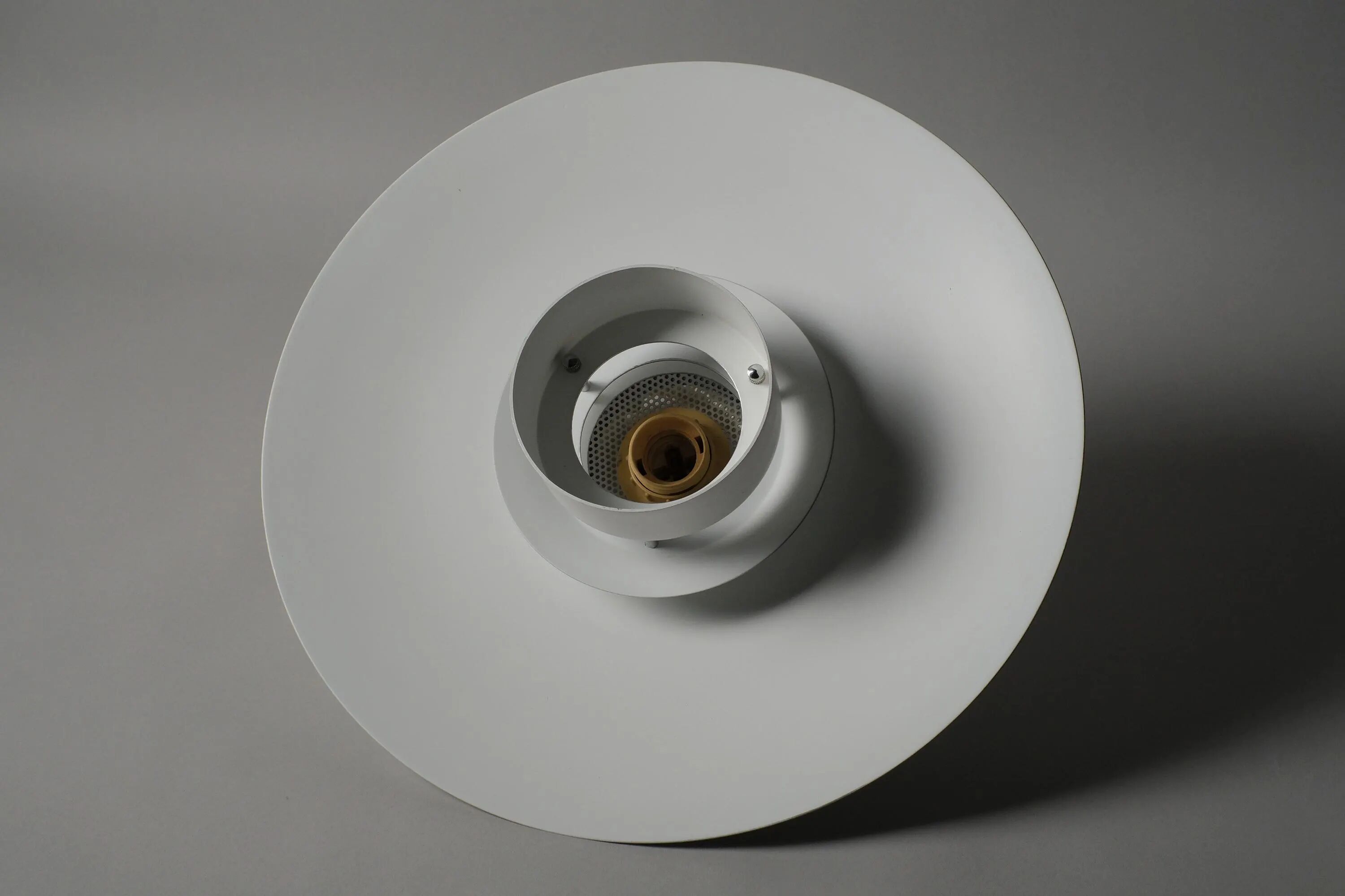 Markslöjd Multi-Layered Pendant Lamp, White Lacquered, 1990s Scandinavian Modern Lighting, Sweden