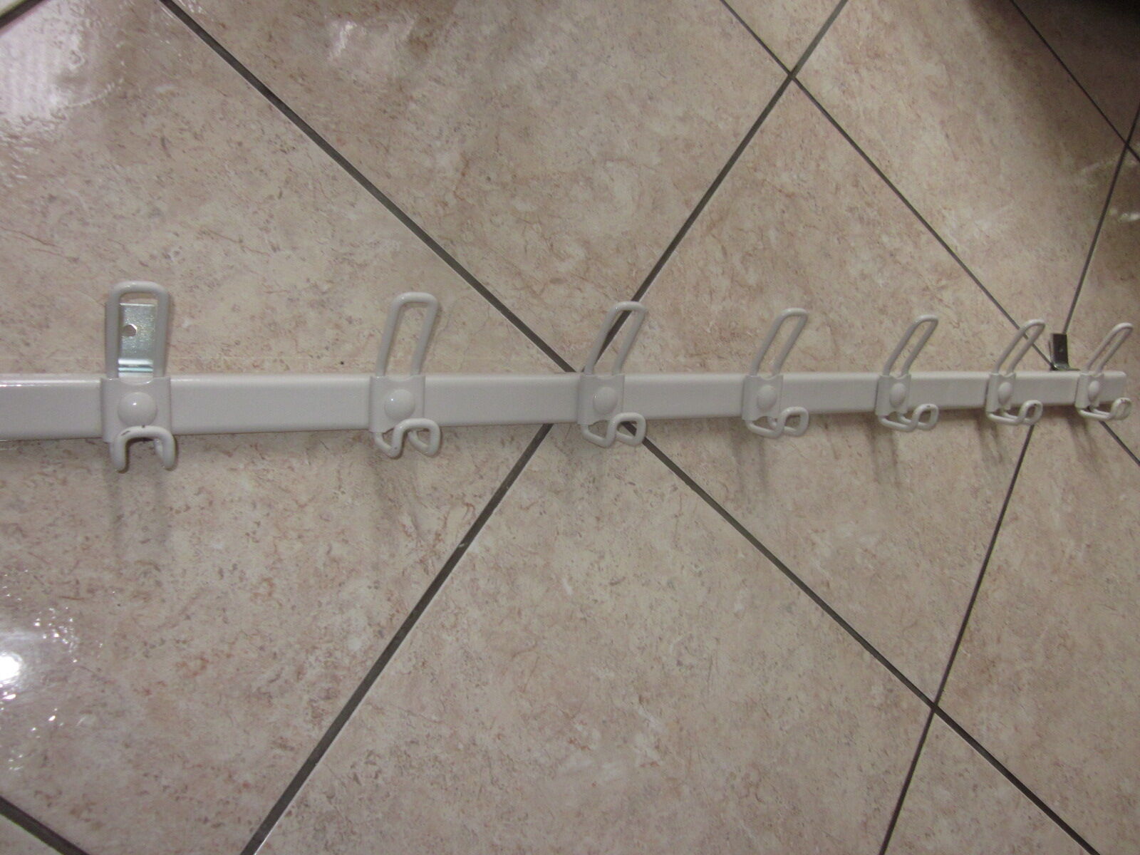 School coatrack with 7 hooks