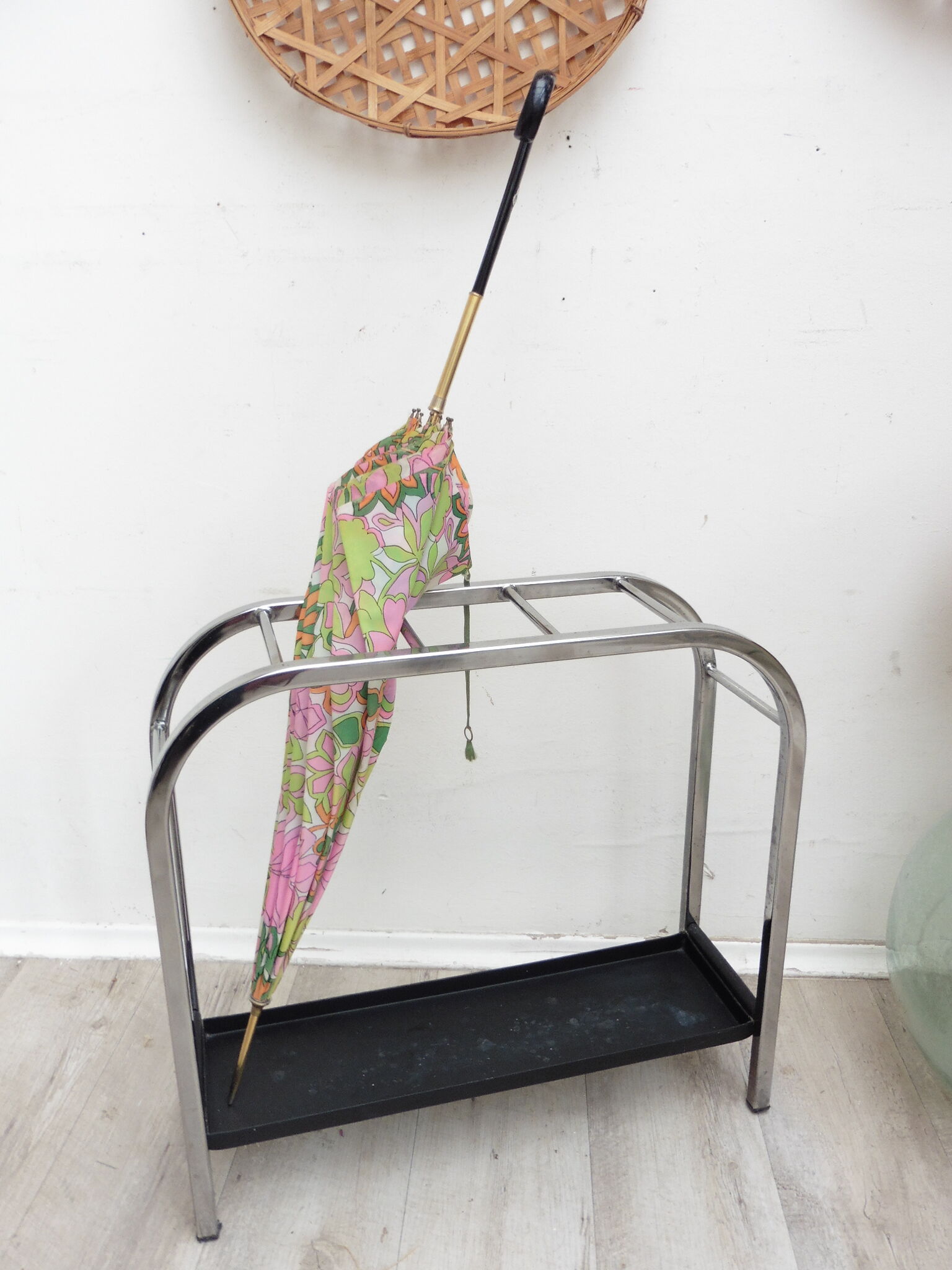 Door modernist umbrella