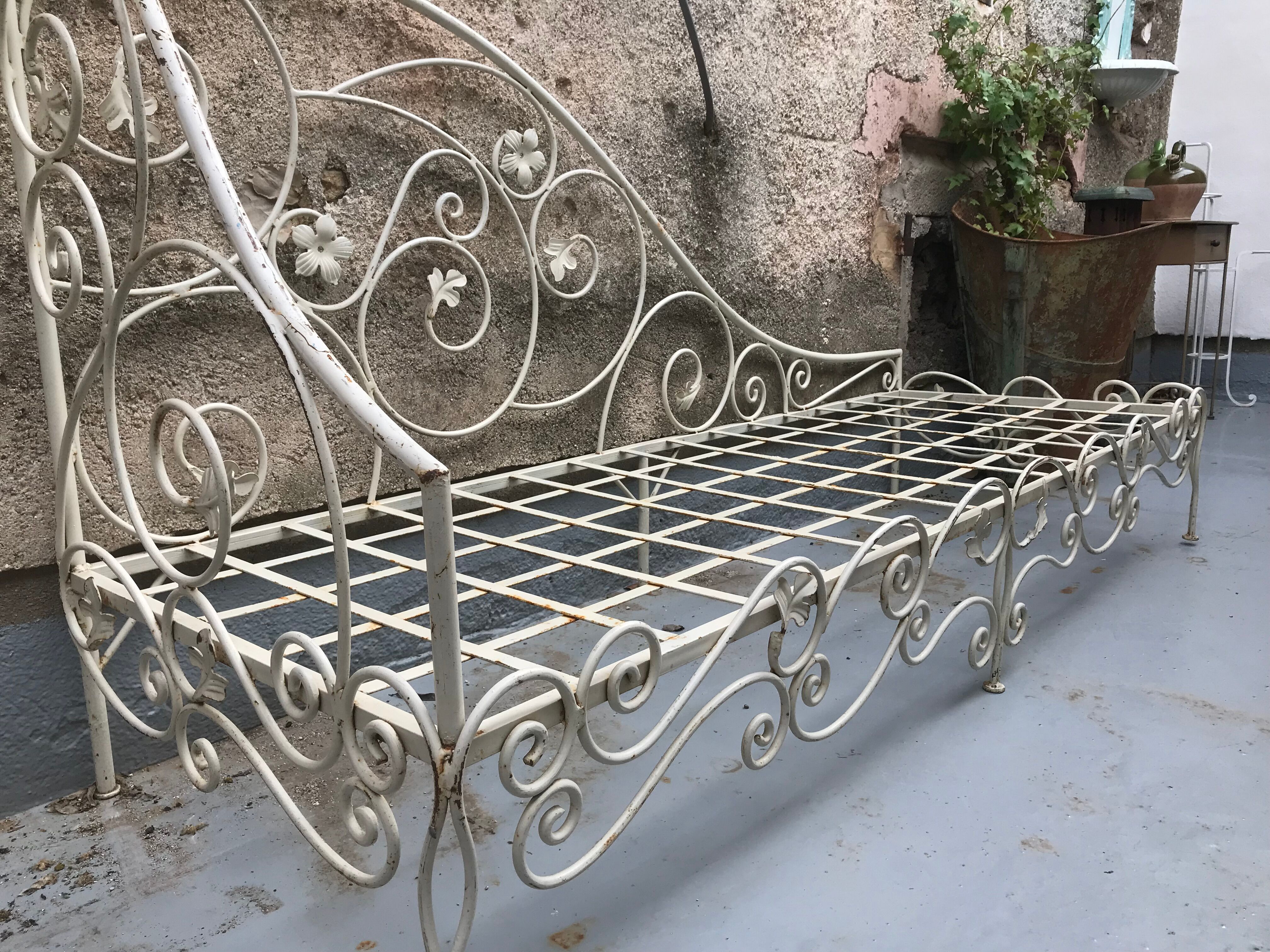 Vintage wrought iron daybed