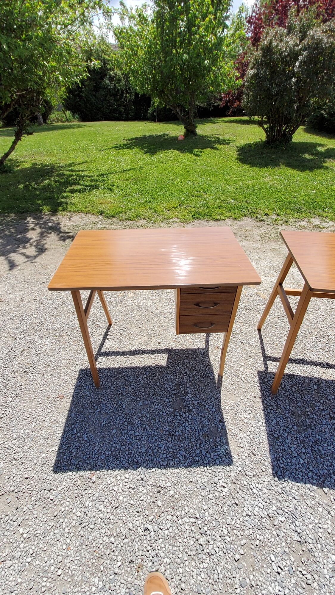50s feet compass desk in blond beech and formica 3 drawers