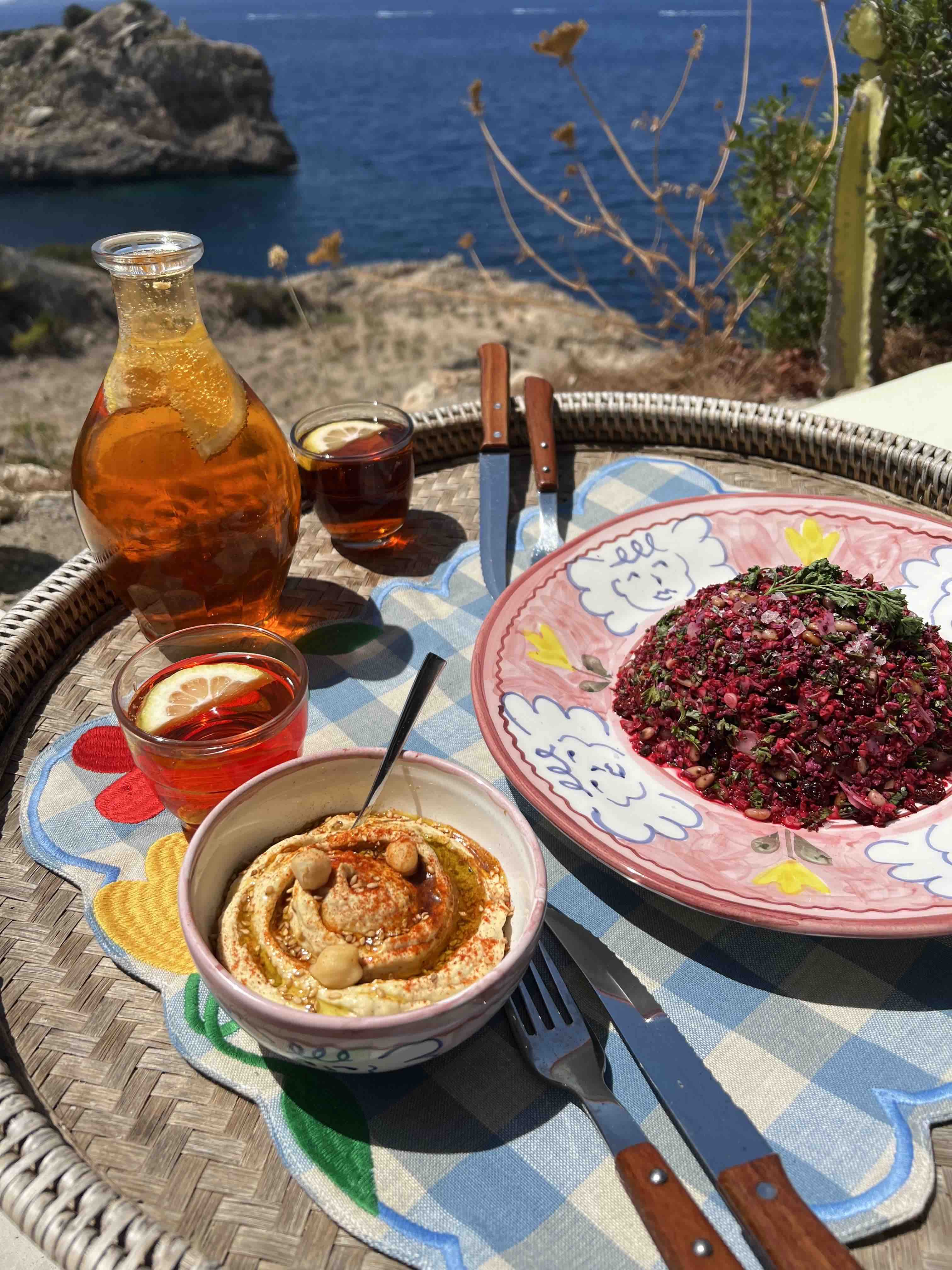 Assiette rose