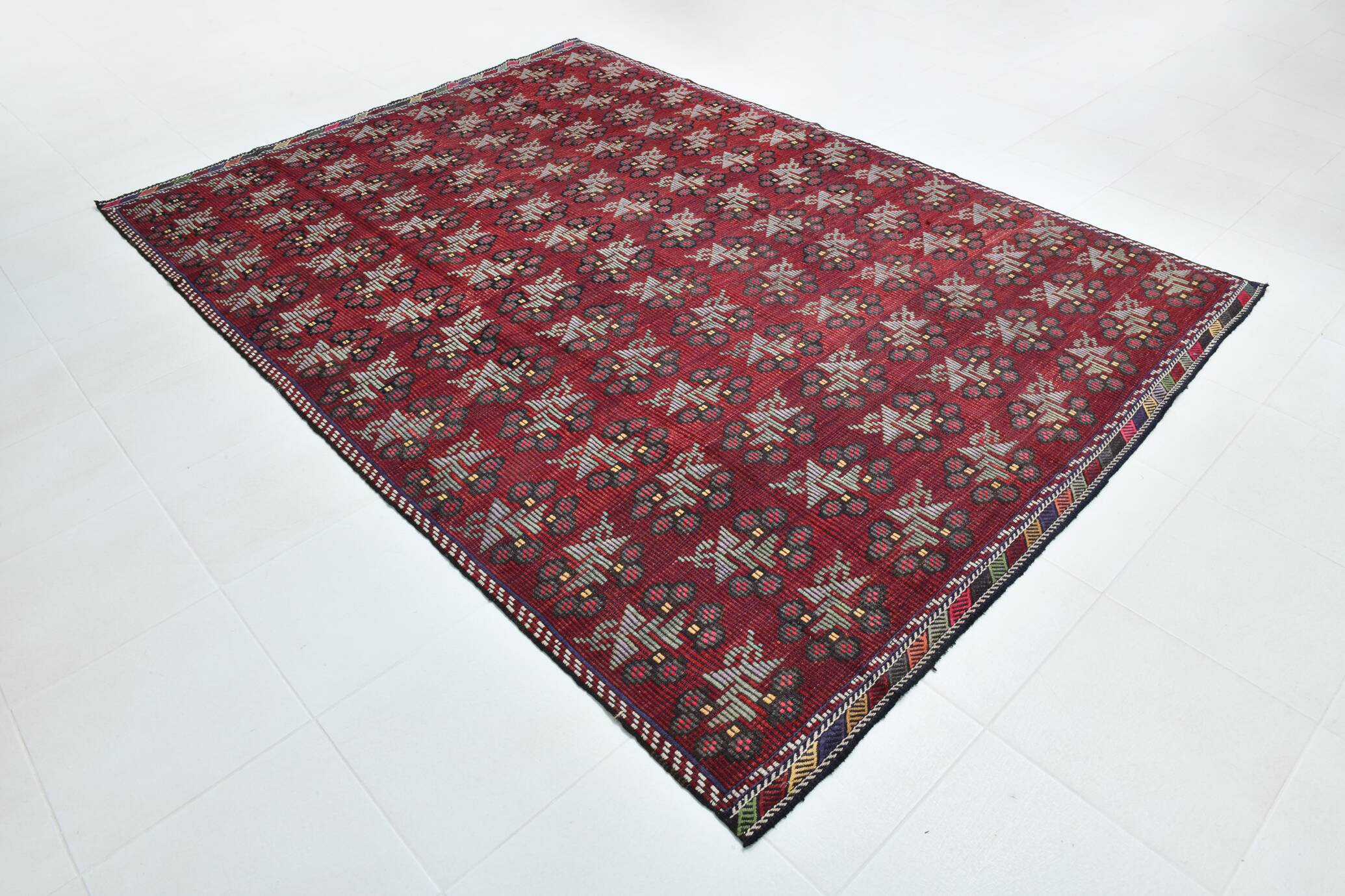 Neutral Wool Turkish Red Kilim Rug, 218x311 Cm