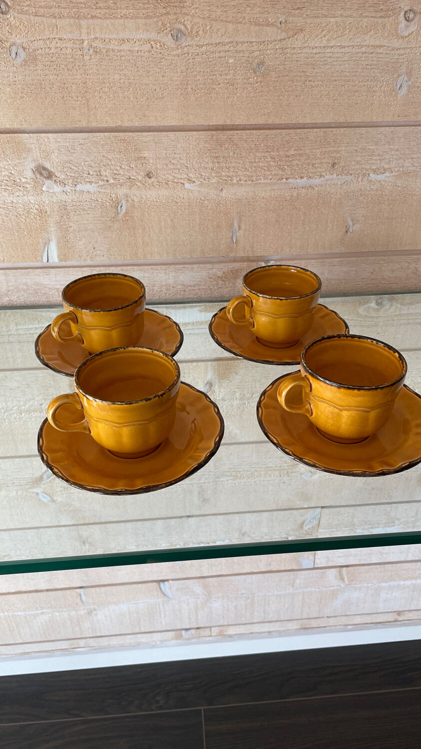 Pagnossin mustard yellow coffee cup