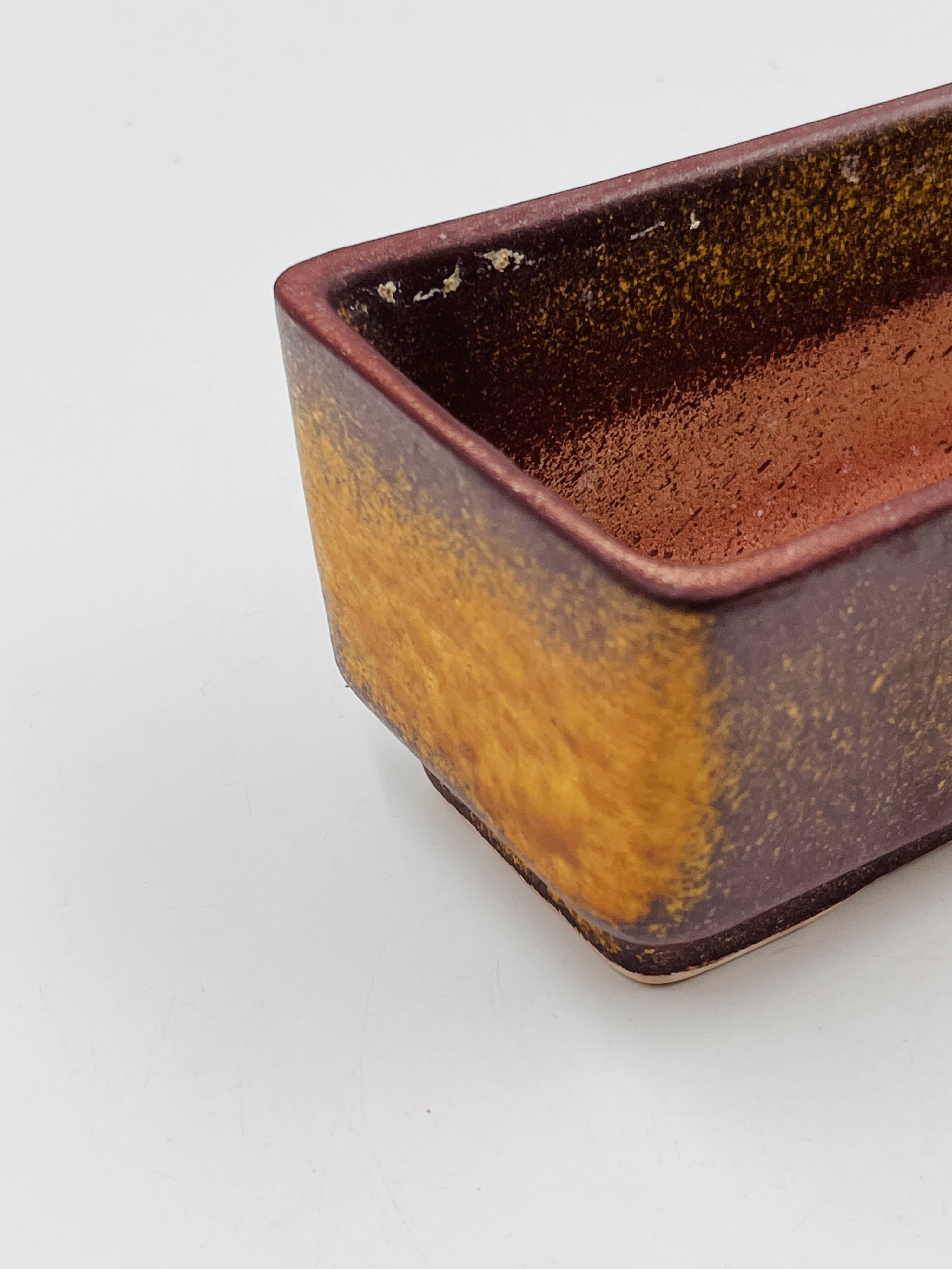 Vetter ceramic planter