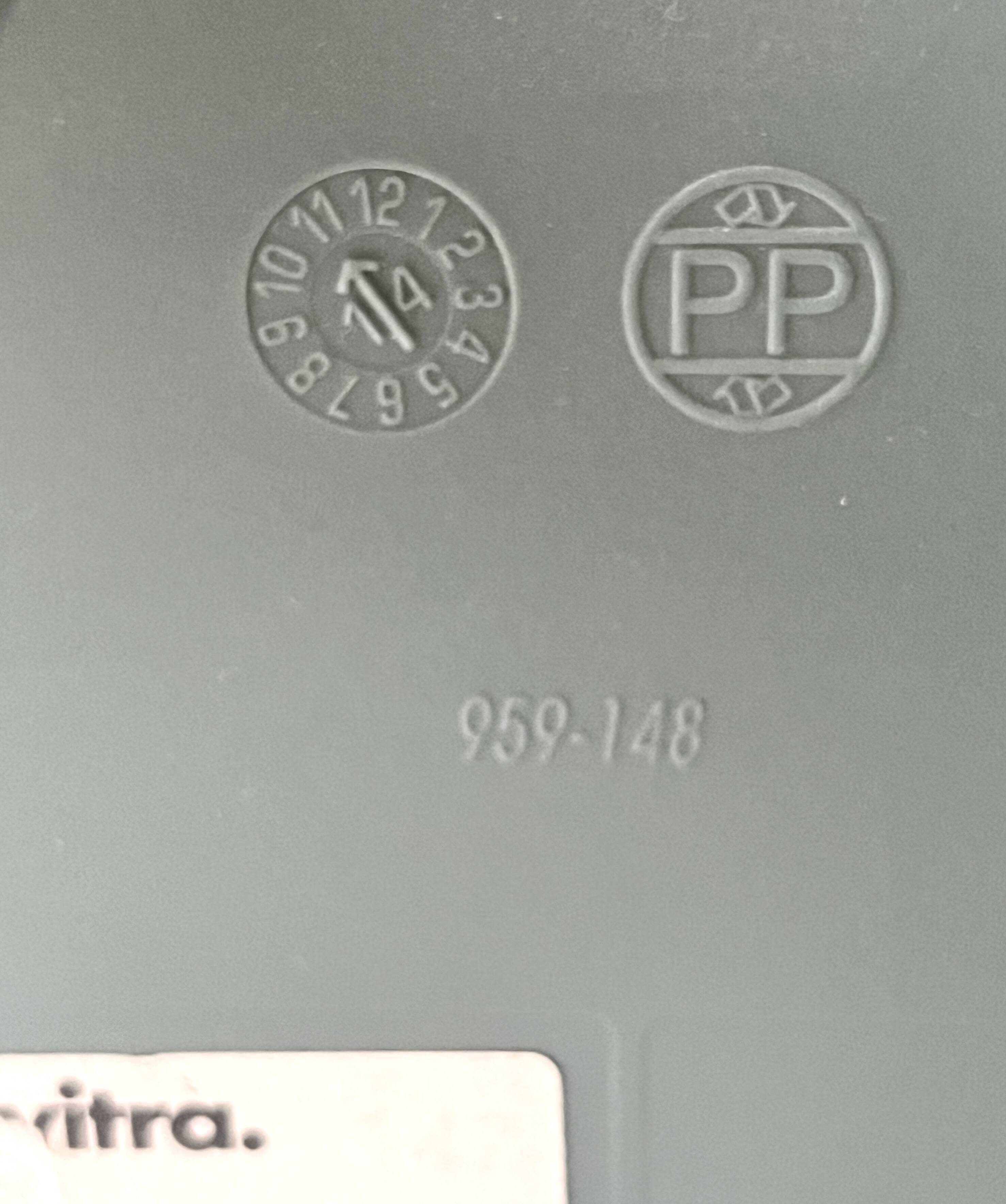 Eames Plastic Armchair RE RAR rocking chair design, Vitra edition.
