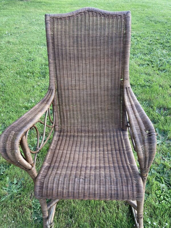 Ancien rocking-chair chair en rotin