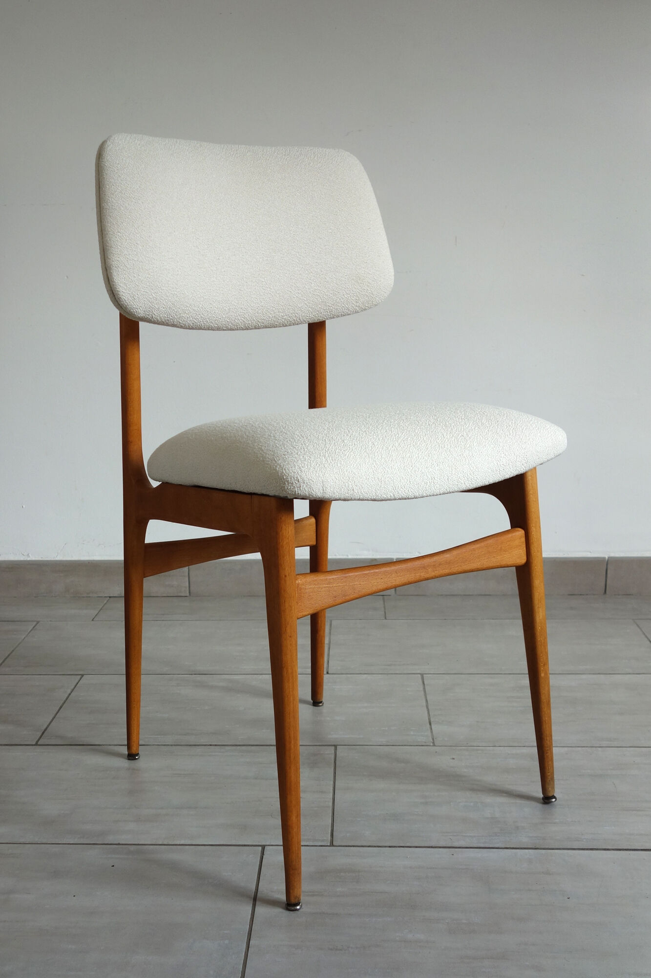 Chaise scandinave restaurée années 60