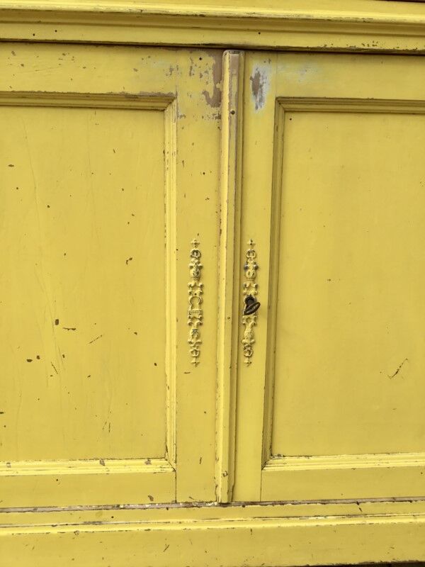 Yellow Parisian glass cabinet