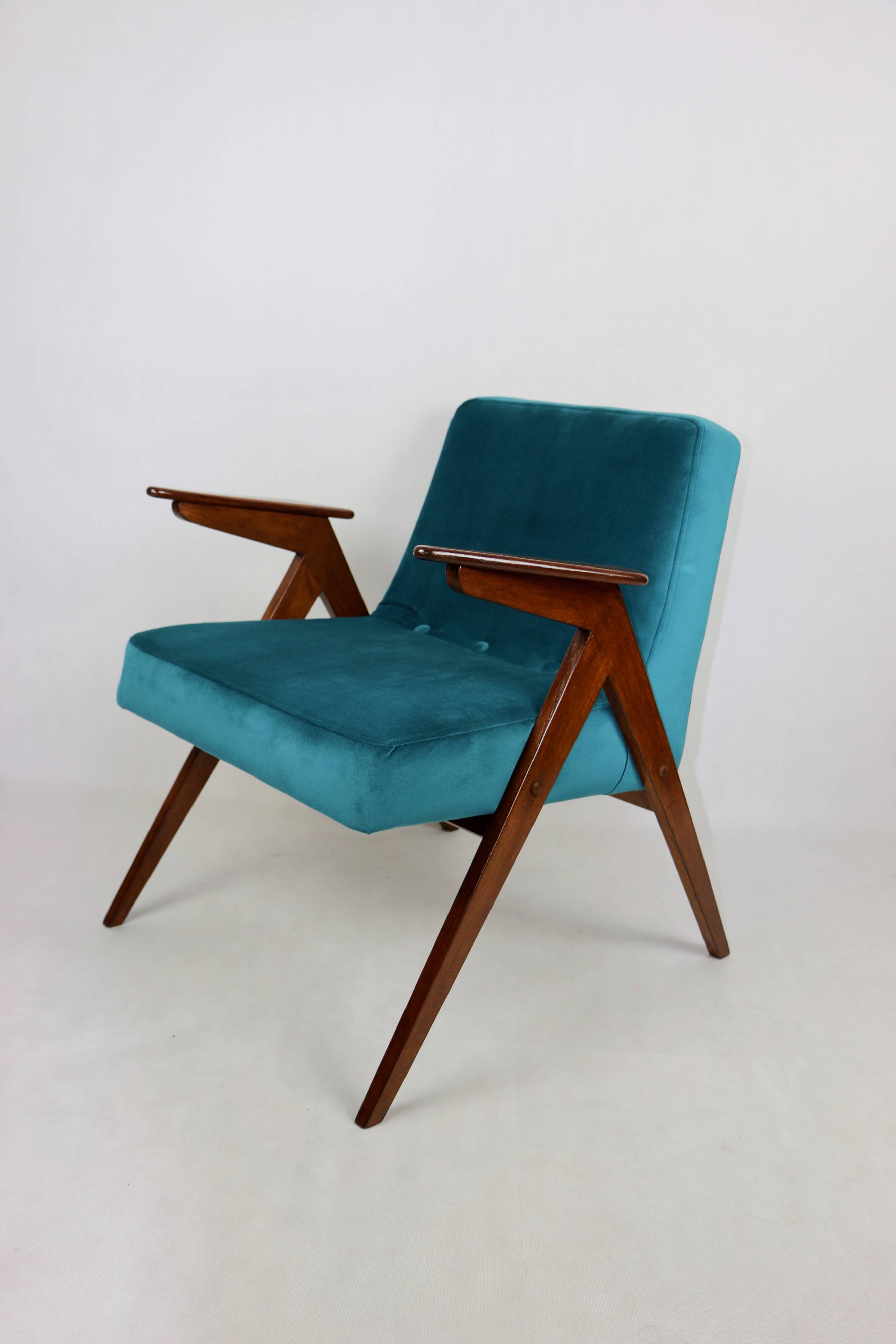 Fauteuil Bunny Vert Pétrole attribué à Józef Chierowski, 1970