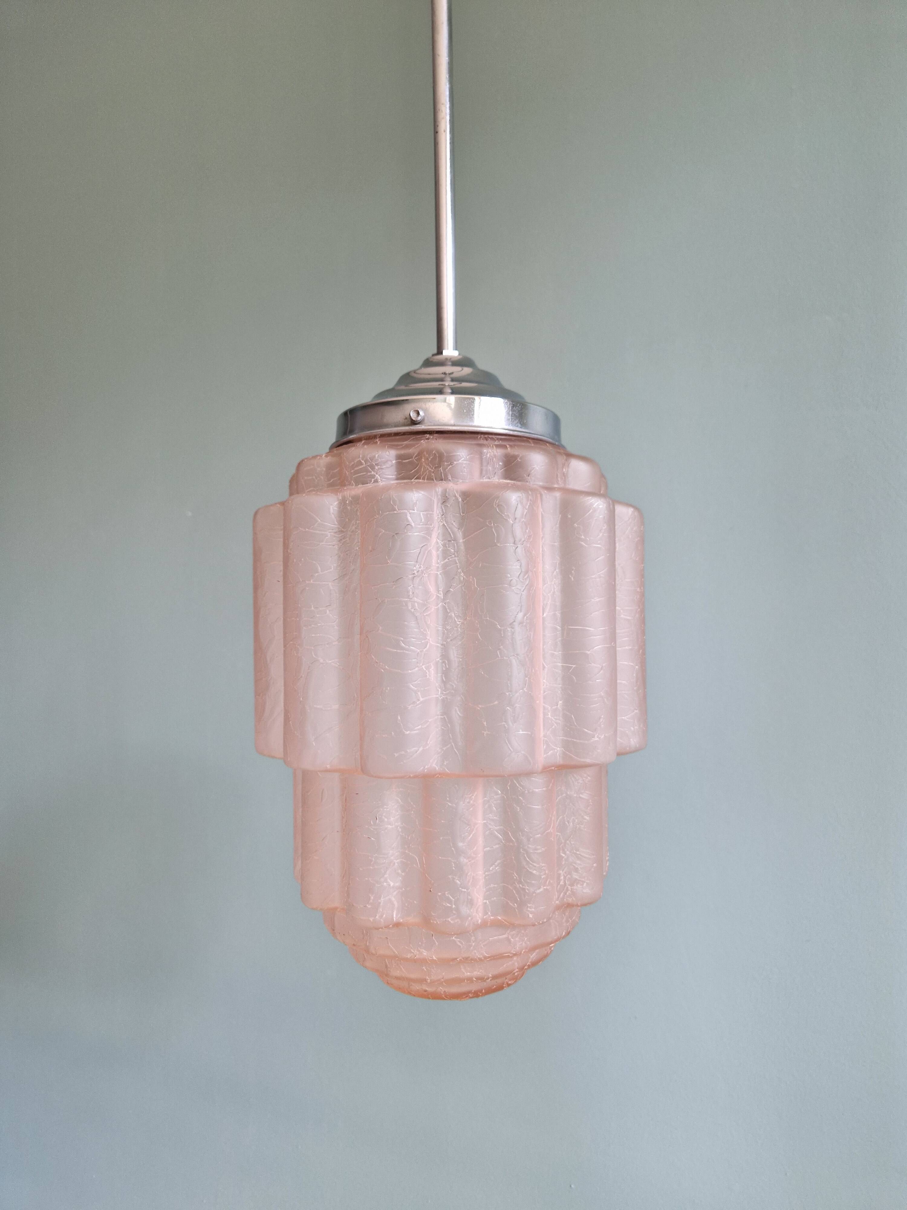 Art Deco Skyscraper pendant light in pink cracked glass