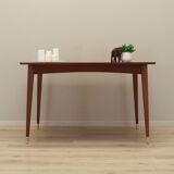 Table en acajou, design danois, années 1970, production : Danemark