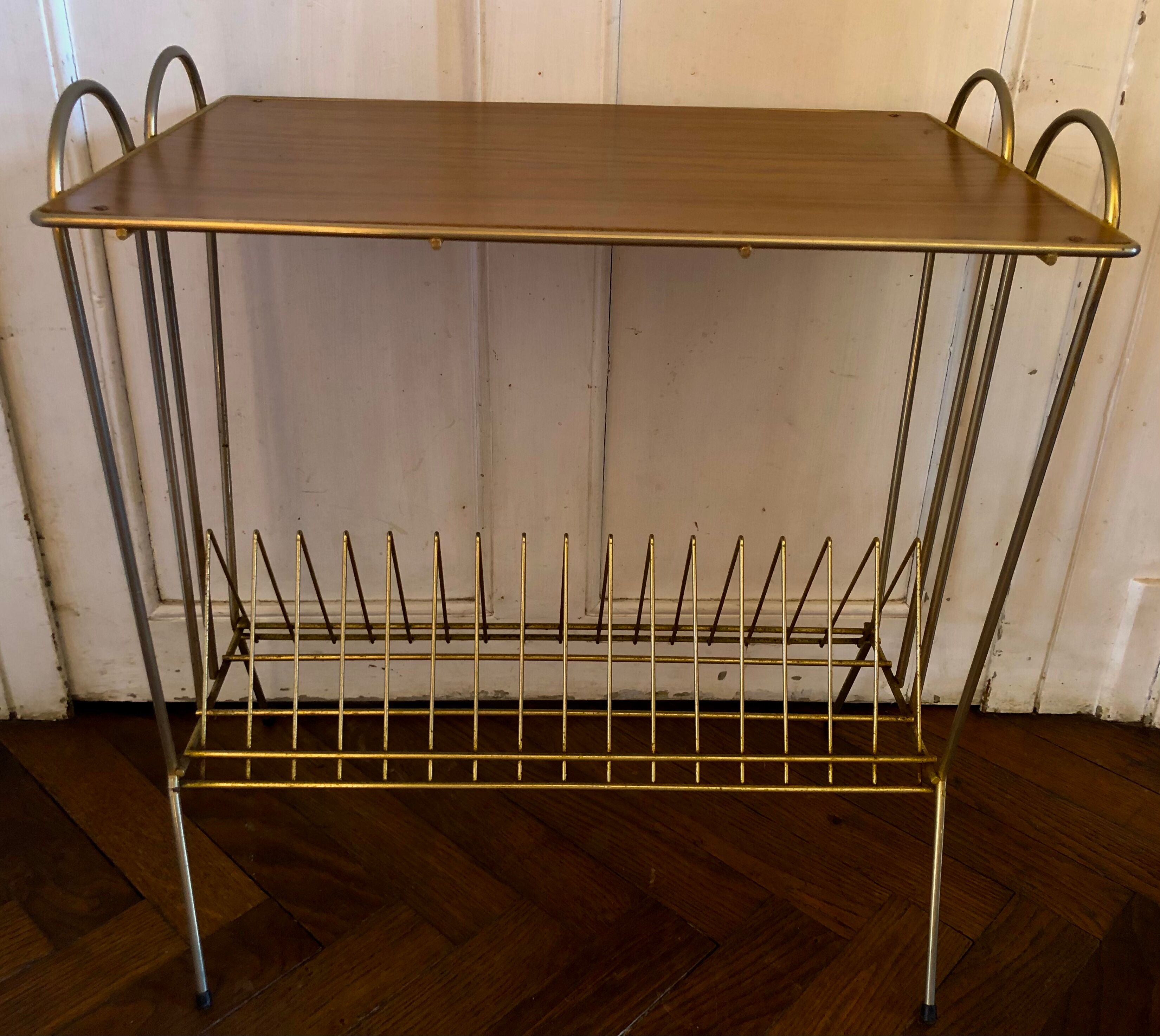 Magazine holders, vinyls