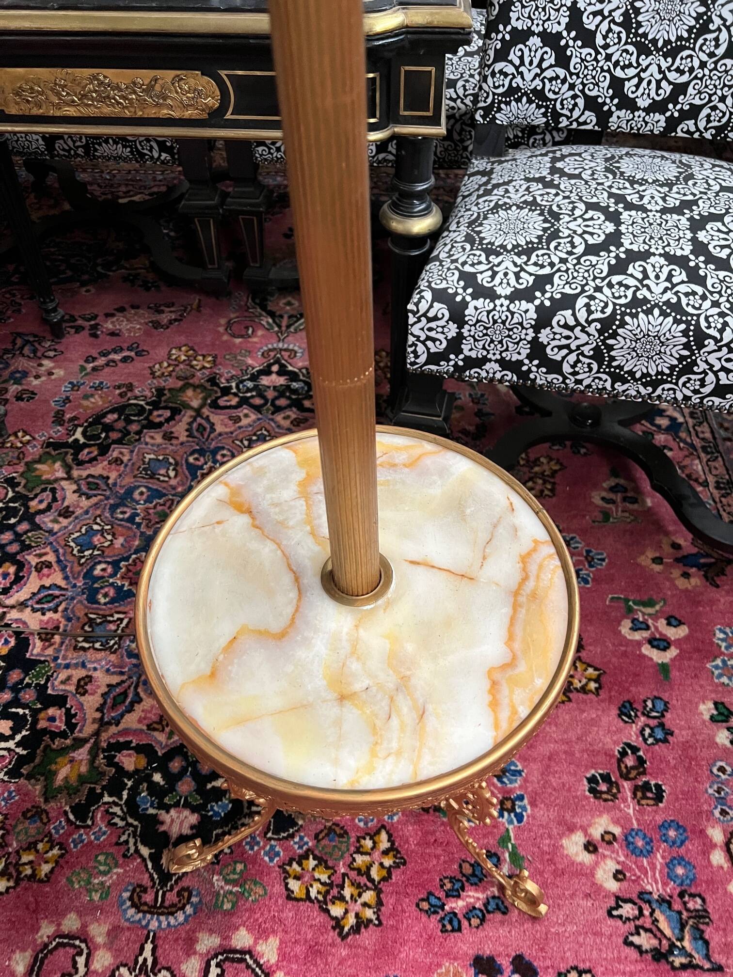 Floor lamp with telescopic base. Bronze, onyx.